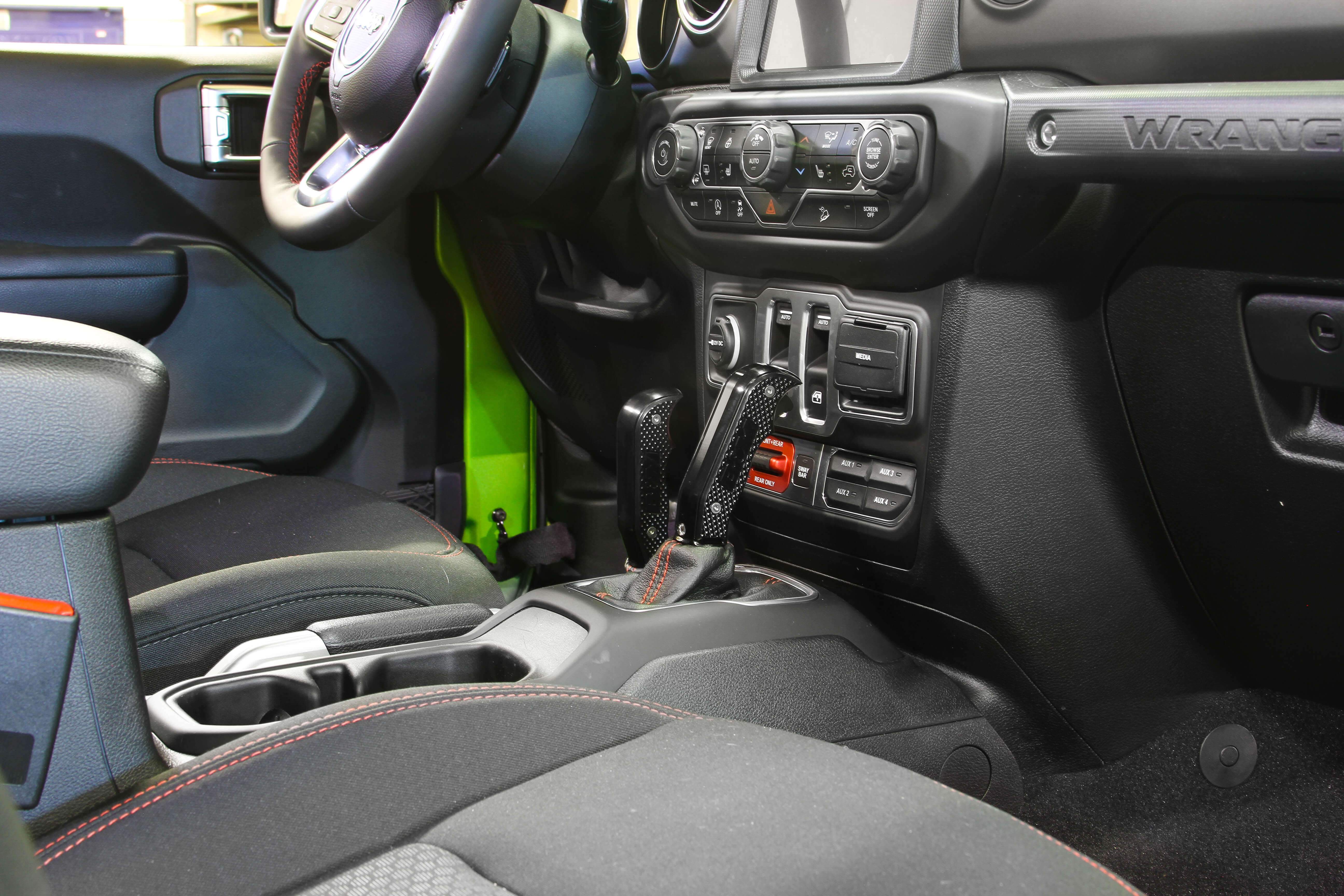 2024 Jeep Gladiator (JT) Magnum Grip Shift Handle - Heavy Duty Gear Shifter for Off-Road & Daily Driving - Perfect for Jeep Enthusiasts & Adventure Seekers
