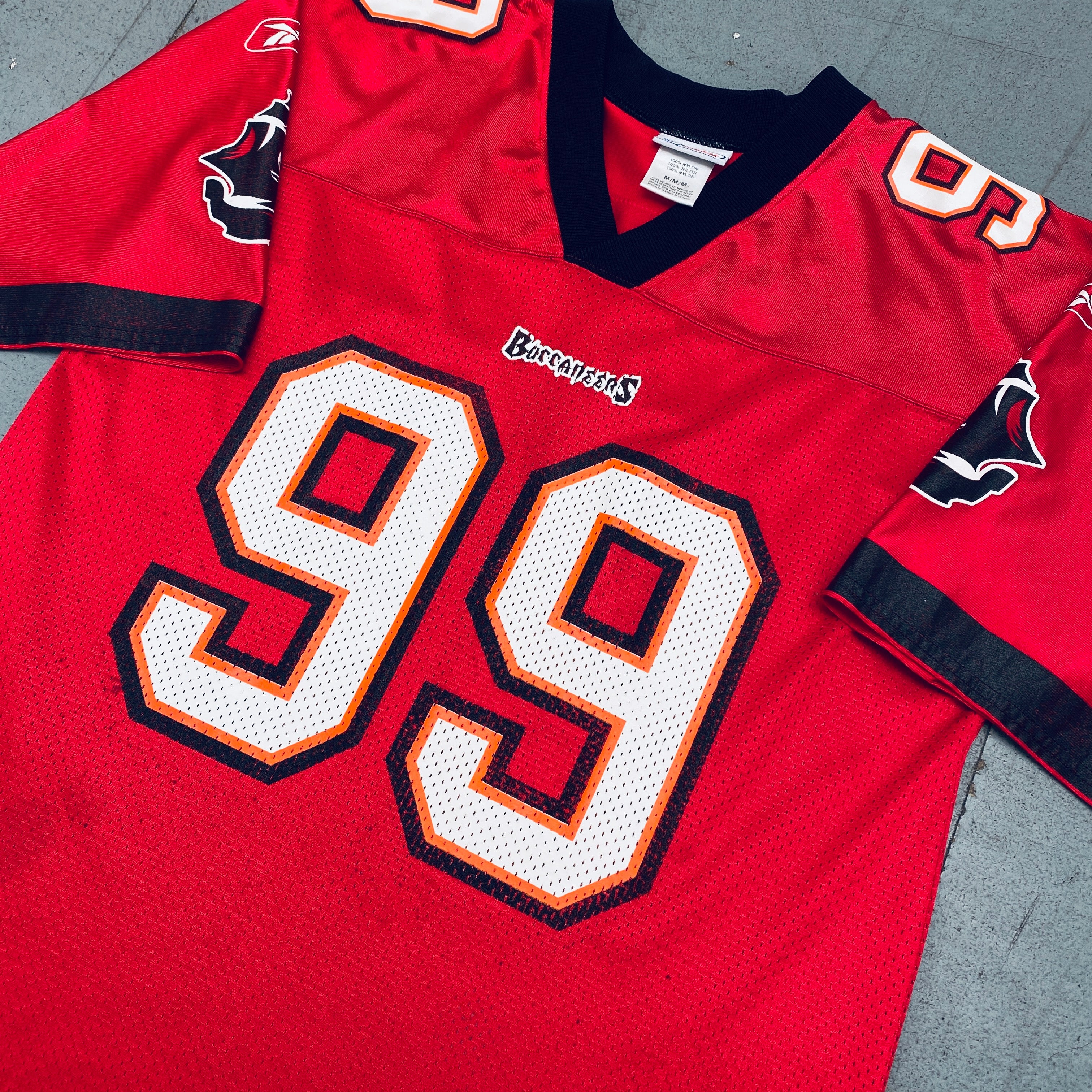 Warren Sapp Tampa Bay Buccaneers 2002-2003 Men's Jersey - Authentic NFL Football Jersey for Fans, Collectors & Game Day Outfits