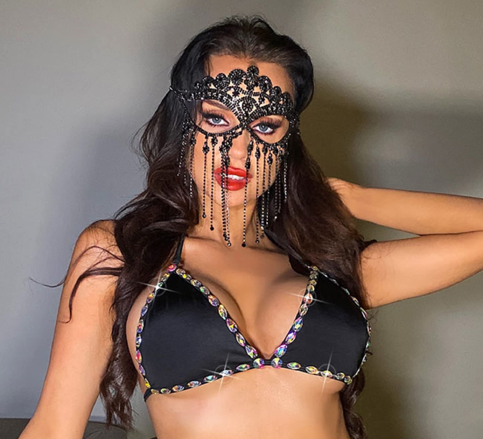 Sparkling Rhinestone Face Mask for Women - Elegant Crystal Face Chain Masquerade Mask | Perfect for Parties, Halloween, Cosplay & Special Events