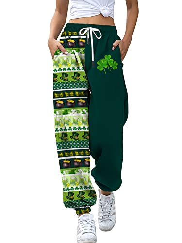 St. Patrick's Day Top Hat & Shamrock Leaves