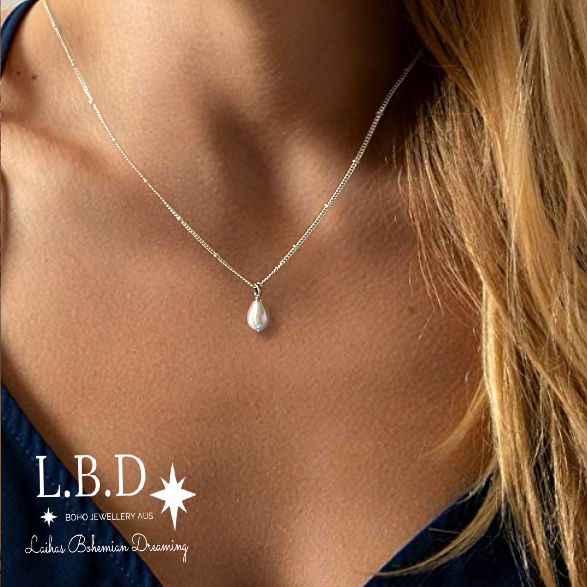 Laihas Pearly Hearts Petite Pearl Necklace - Dainty Elegant Jewelry for Women, Perfect for Valentine's Day, Anniversary & Romantic Date Night Gifts