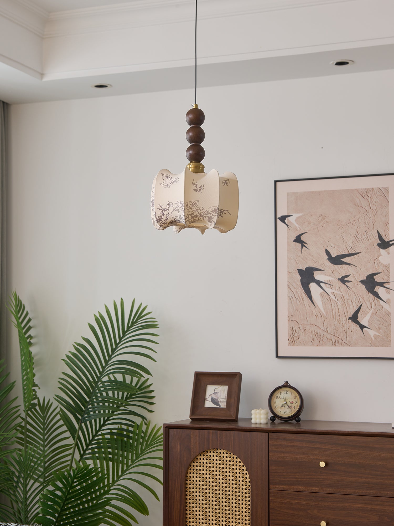 Eloria Modern Pendant Light Fixture - Sleek Hanging Chandelier for Kitchen Island, Dining Room, Bedroom & Living Room Decor