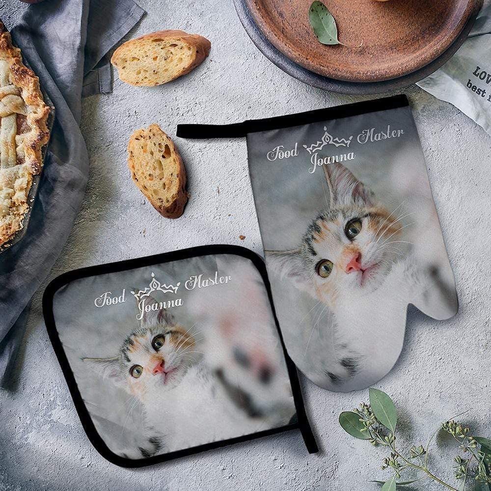 Custom Personalized Oven Mitts & Pot Holders Set with Photo & Name - Baking & Cooking Essentials for Cat & Dog Lovers - Perfect Kitchen Gift for Bakers, Chefs & Pet Owners (Great for Holiday Baking, BBQ, Home Cooking & Housewarming Gifts)