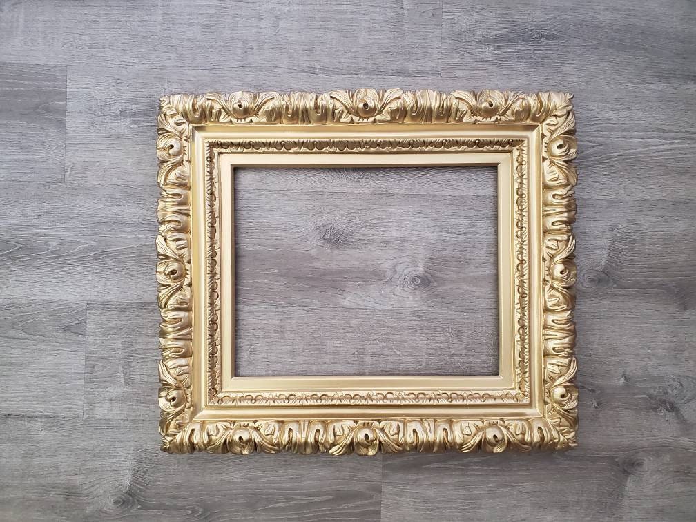Elegant Gold Baroque Wall Frame for Canvas, Prints & Photos - Vintage Art Display, Wedding Gift & Home Décor - Multiple Sizes Available - Perfect for Living Rooms, Galleries & Special Occasions