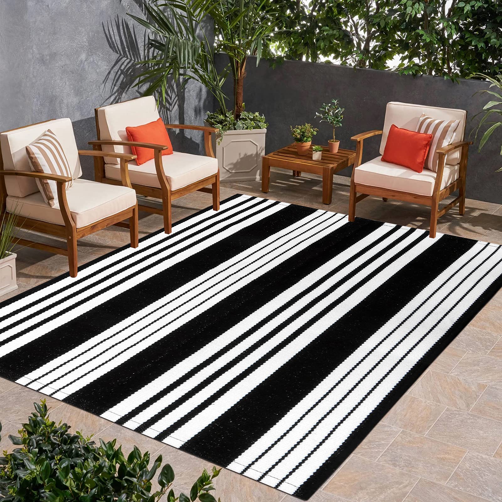 4'x6' Washable Black and White Outdoor Rug - Cotton Woven Patio, Front Porch & Entryway Mat - Perfect for Living Room, Bedroom & Kitchen - Durable & Stylish for Indoor/Outdoor Use