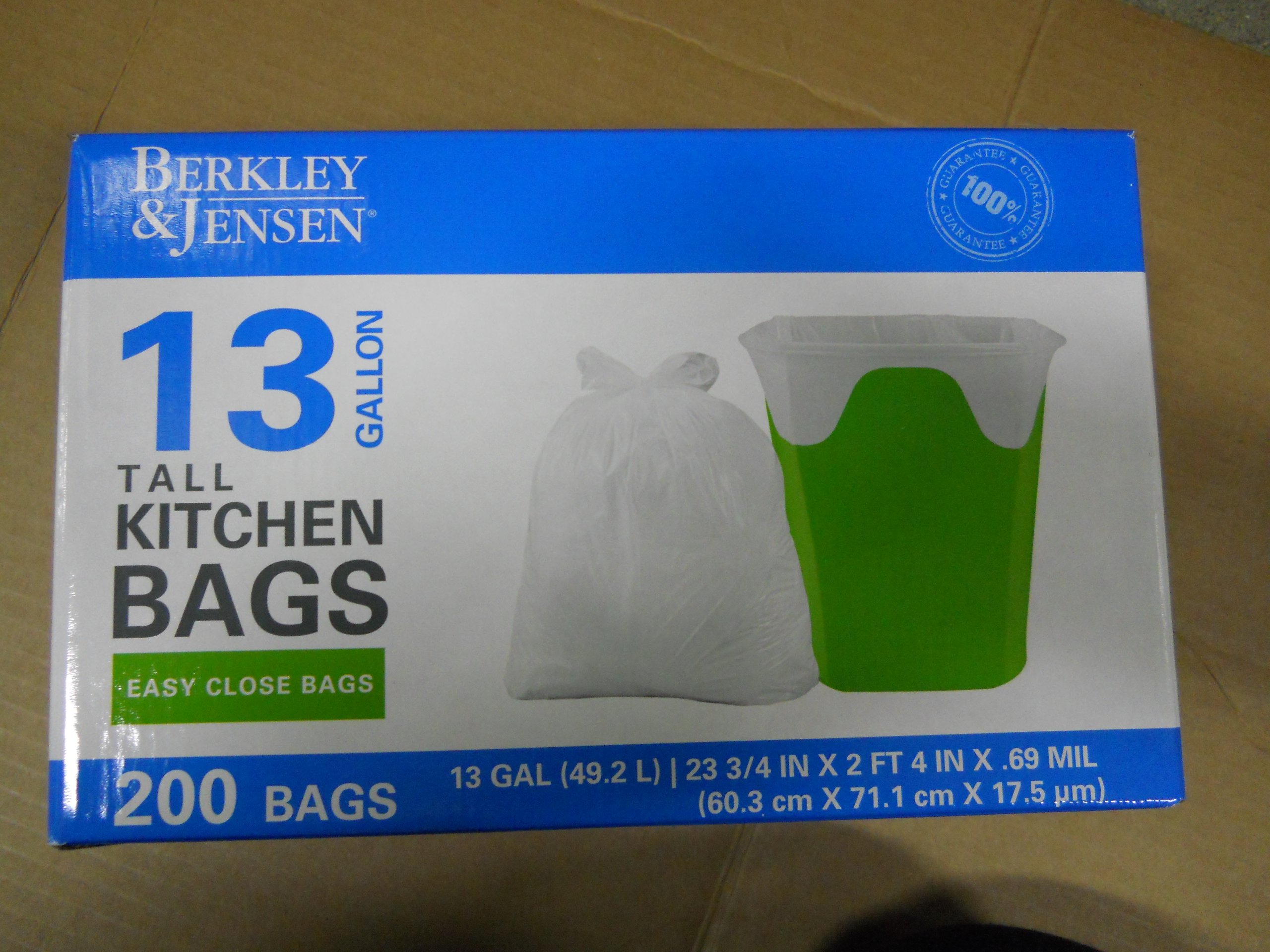 Berkley & Jensen 13 Gallon Tall Kitchen Trash Bags - 200 Count | Heavy Duty, Leakproof, Scented | Perfect for Home, Office, and Kitchen Waste Disposal
