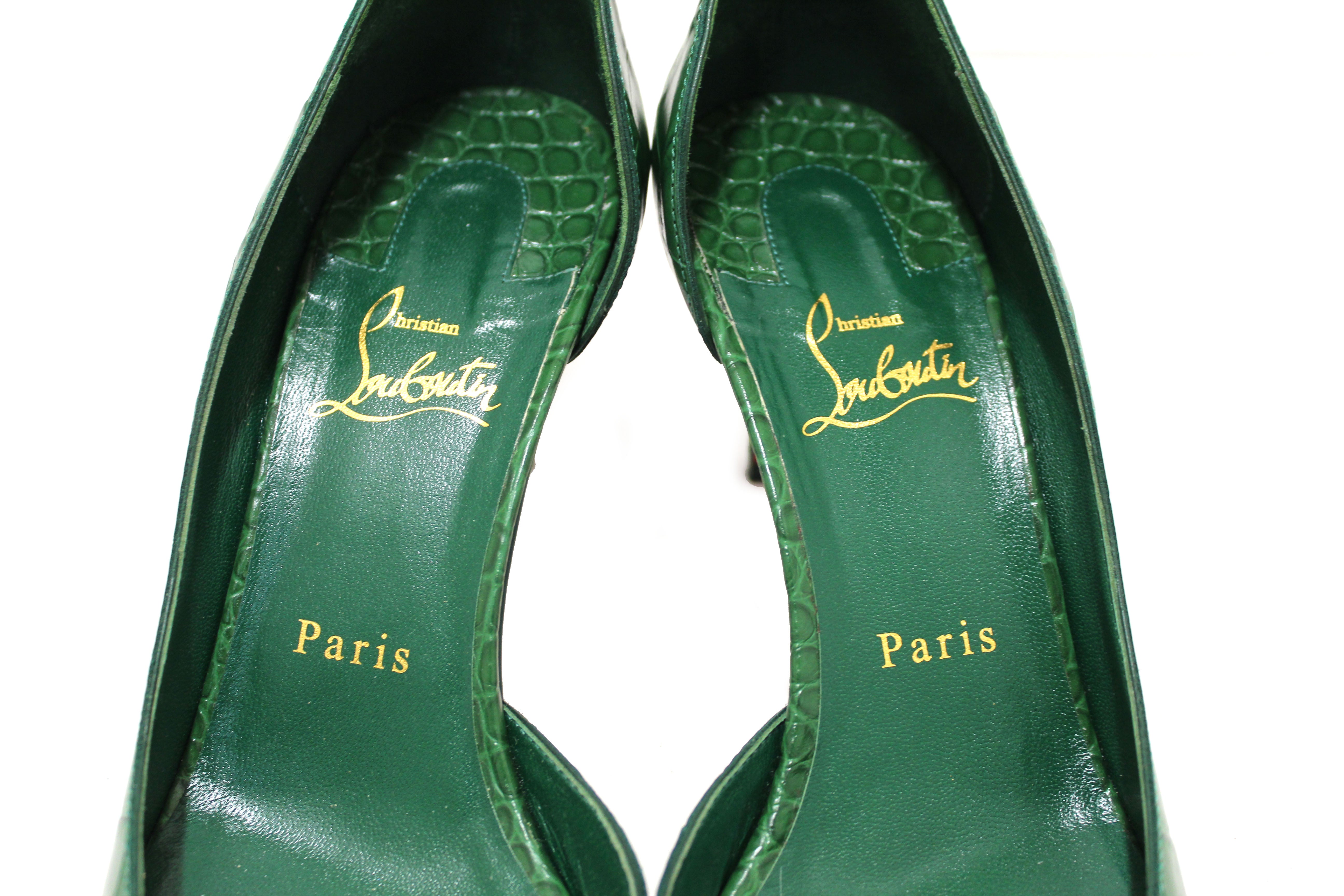 Authentic Christian Louboutin Green Crocodile Leather Pointed Toe Stiletto Heels Women's Size 38.5 - Luxury High Heels for Parties, Weddings & Special Occasions