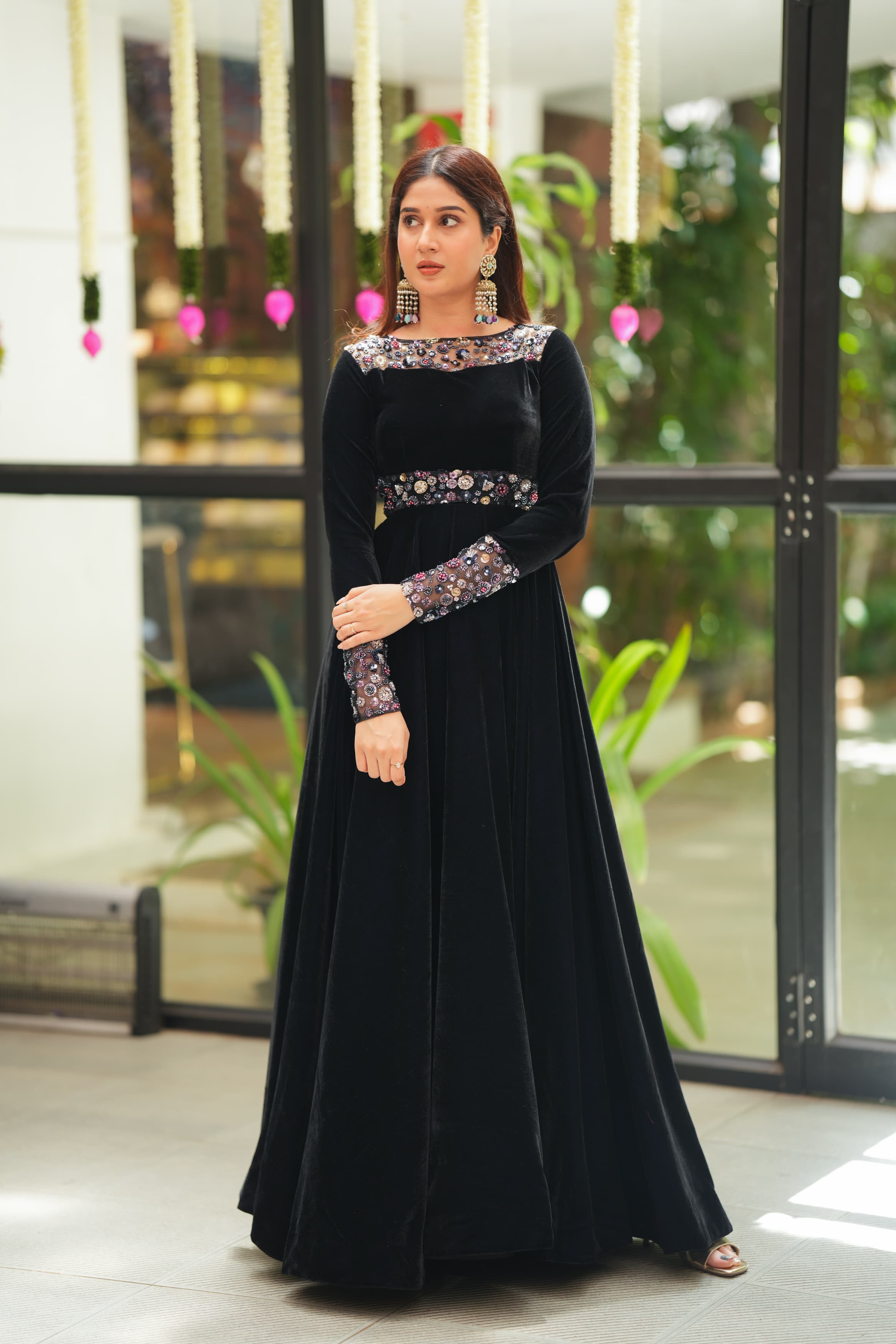 Ria Premium Designer Gown for Women - Elegant Evening Dresses & Formal Gowns for Prom, Wedding, Black Tie Events | DD592