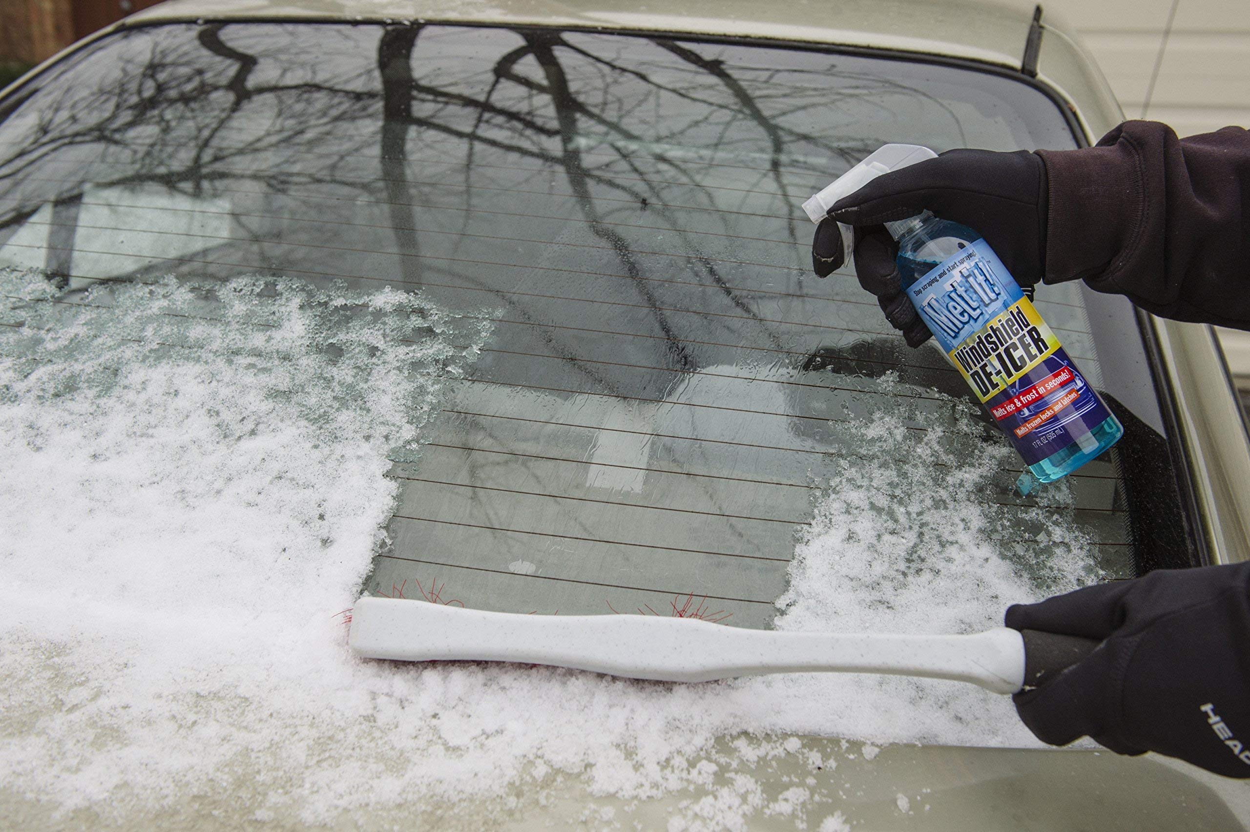 E·Z·R Windshield De-Icer – Fast-Acting Ice Melter for Cars (17 Fl Oz 2-Pack) | Instantly Removes Ice, Frost & Snow from Windshields, Windows, Mirrors & Locks | All-Season Winter Car Care Solution for Safe Driving in Cold Weather