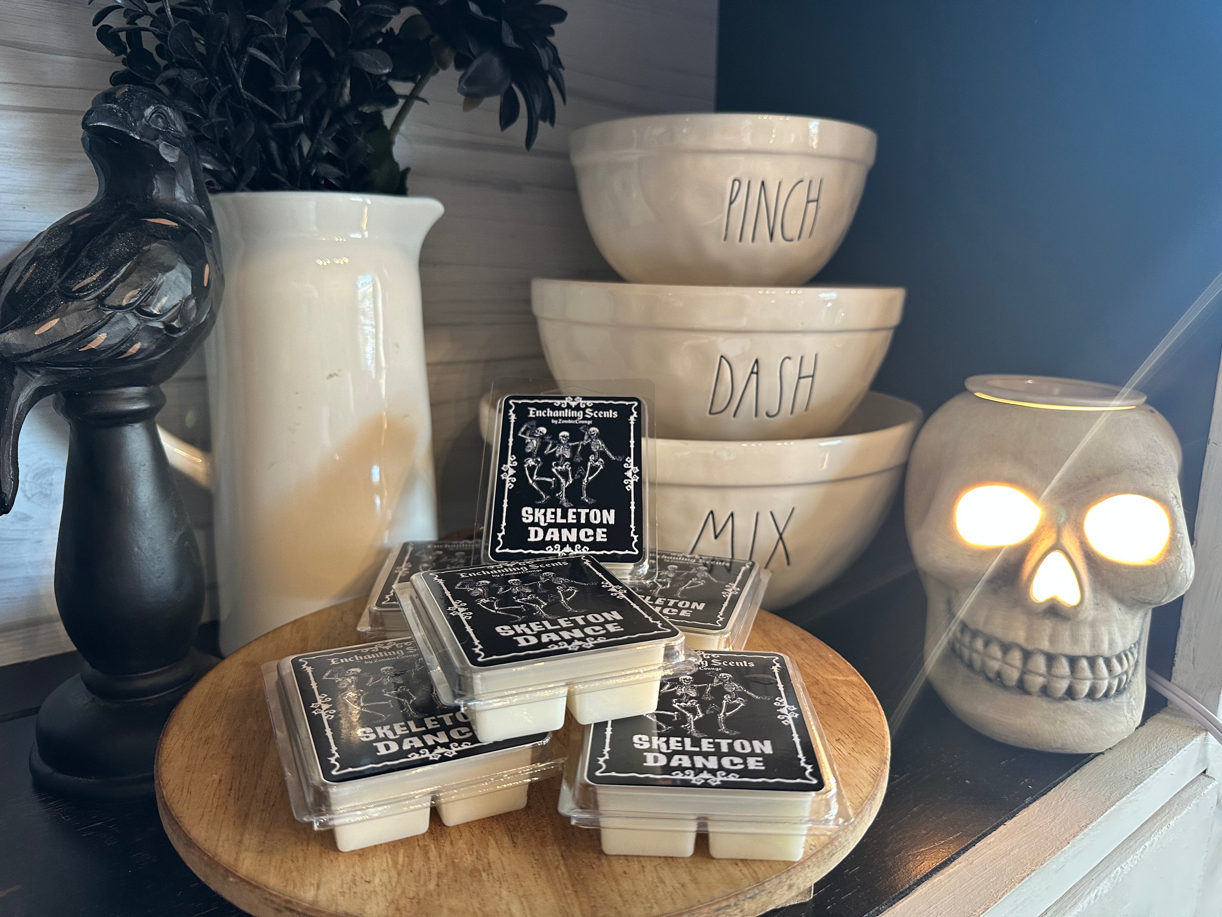 Skeleton Dance Wax Melts - Halloween Scary Scented Wax Cubes for Warmers, Perfect for Spooky Home Decor & Party Ambiance