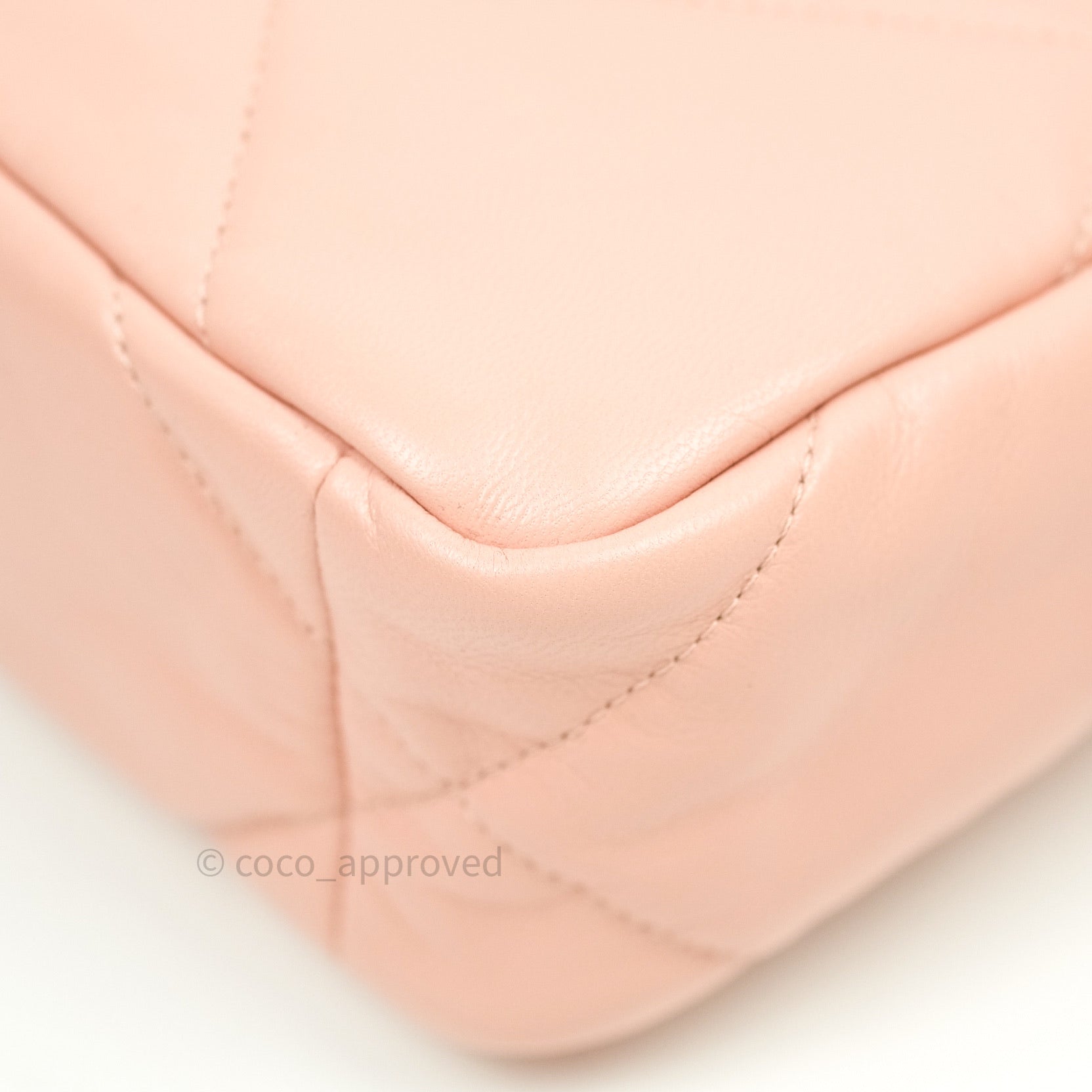 Chanel 19 Small Goatskin Handbag in Rose Pink with Mixed Hardware - Luxury Crossbody Bag for Women, Perfect for Date Night & Special Occasions