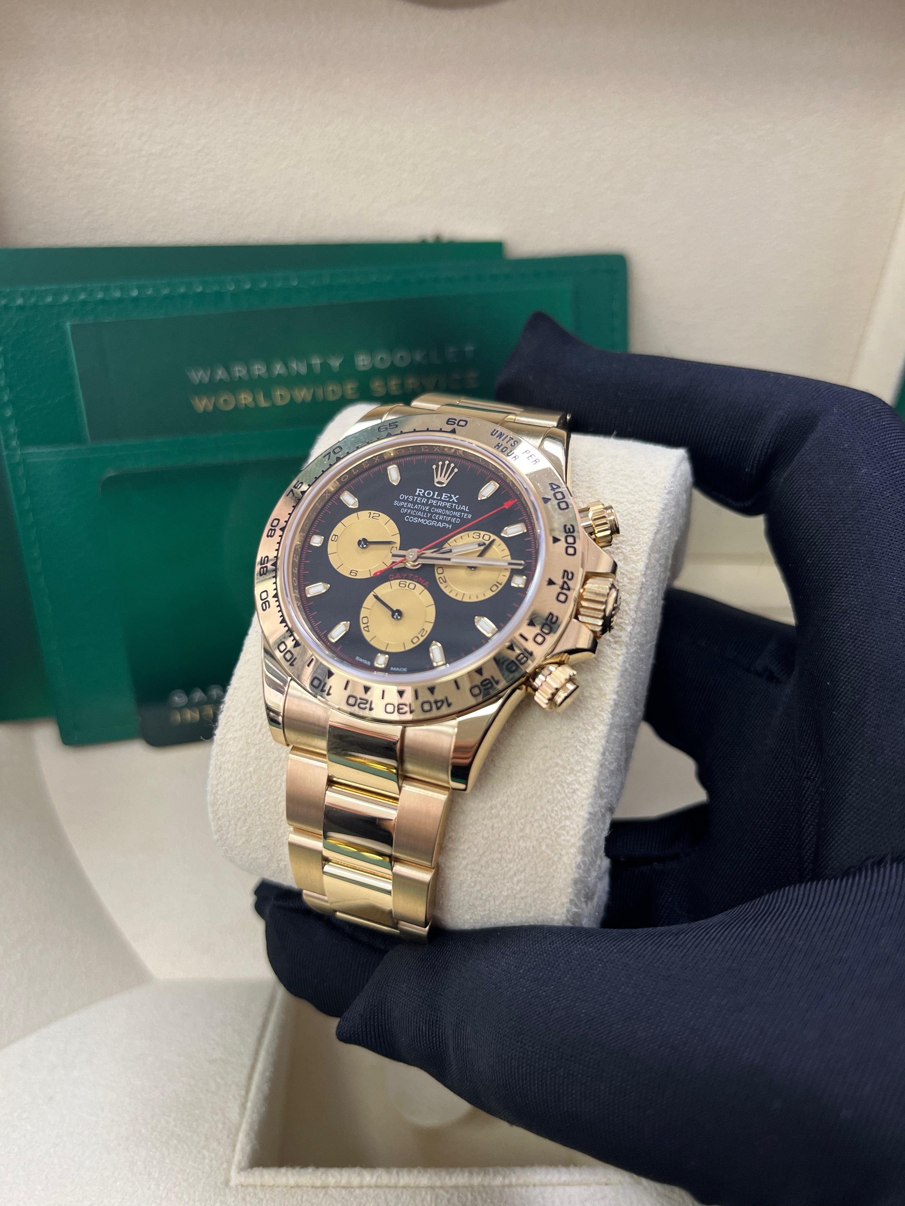 Rolex Daytona Paul Newman 116508 - 18K Yellow Gold Men's Watch with Black Dial & Yellow Subdials | Luxury Chronograph for Collectors, Special Occasions & Investment