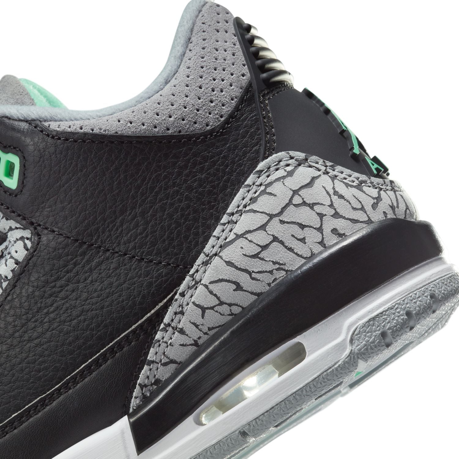 Air Jordan 3 Retro 'Green Glow' Men's Basketball Shoes - Stylish Sneakers for Casual Wear & Street Fashion | Perfect for Sports, Gym & Everyday Outfits