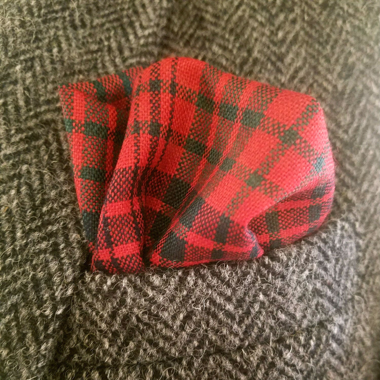 Premium Worsted Wool Tartan Handkerchiefs & Pocket Squares - 42 Classic Scottish Patterns for Men's Formal Wear, Weddings & Business Attire