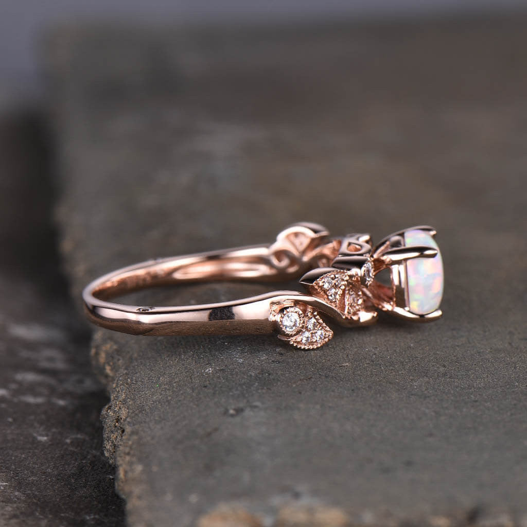 14K & 18K Rose Gold Opal Engagement Ring - Round Cut Art Deco Wedding Band with Milgrain Detailing - Vintage Style Anniversary Gift Set for Women - Perfect for Proposals, Weddings & Special Occasions