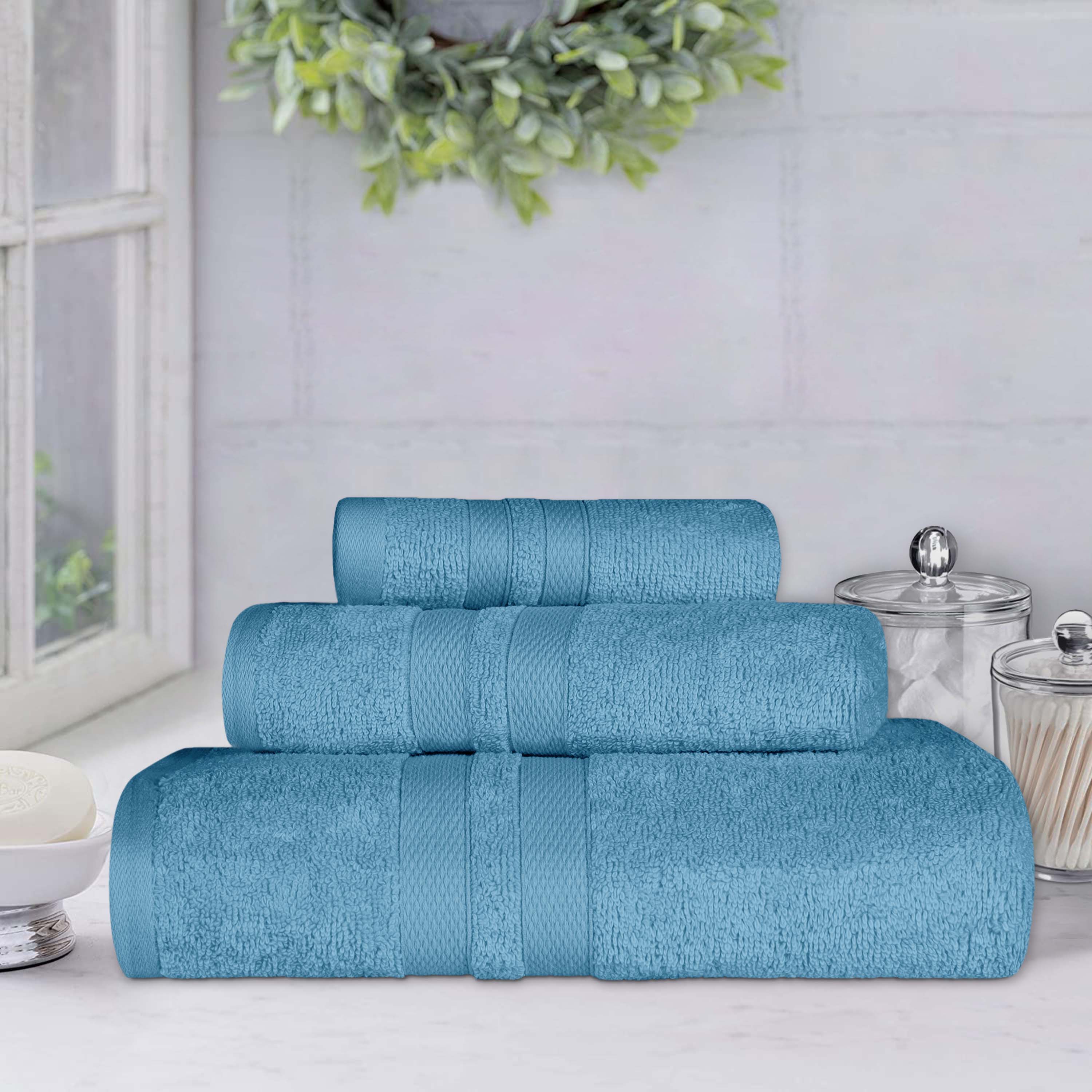 Ultra Soft Cotton Absorbent Bath Towel Set - 3 Piece Solid Color Towels for Bathroom, Spa & Gym Use
