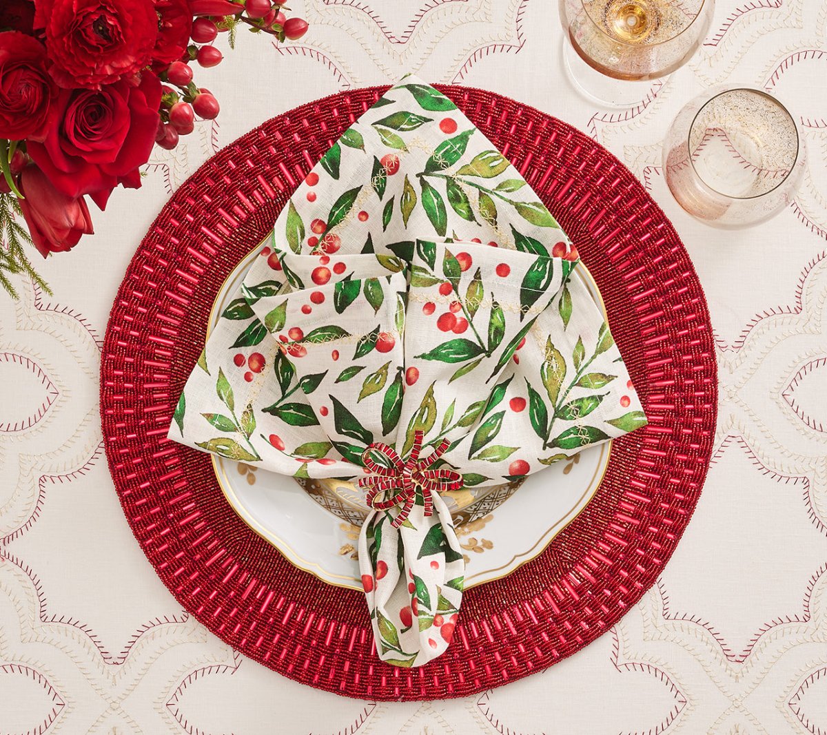 Premium Palisade Placemats Set of 2 - Waterproof & Heat-Resistant Table Mats for Dining, Kitchen, and Outdoor Use - Elegant Home Decor for Everyday Meals and Entertaining