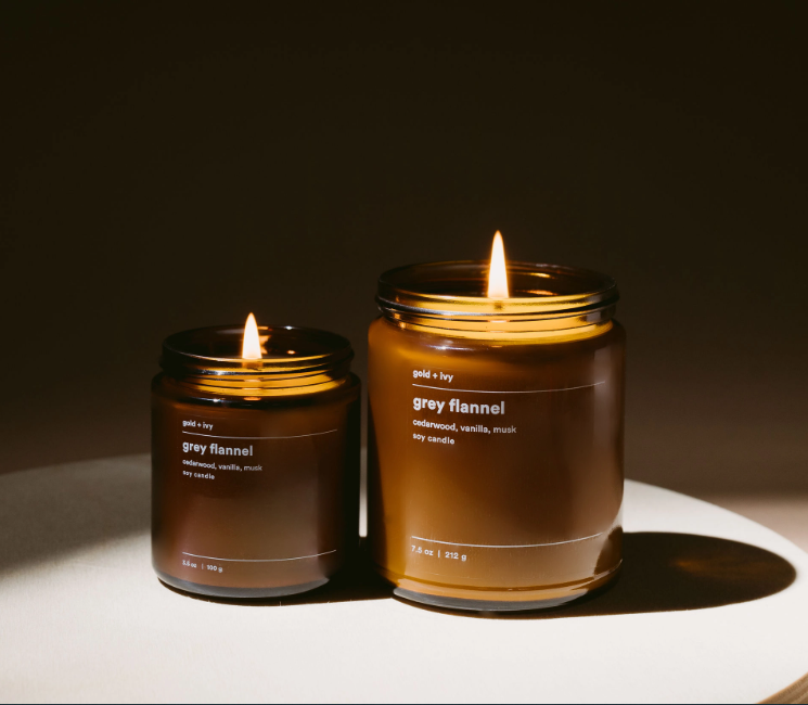 Premium Grey Flannel Scented Soy Candle – 7.5 oz Natural Wax for Relaxation & Home Decor | Perfect for Bedroom, Bathroom & Cozy Evenings
