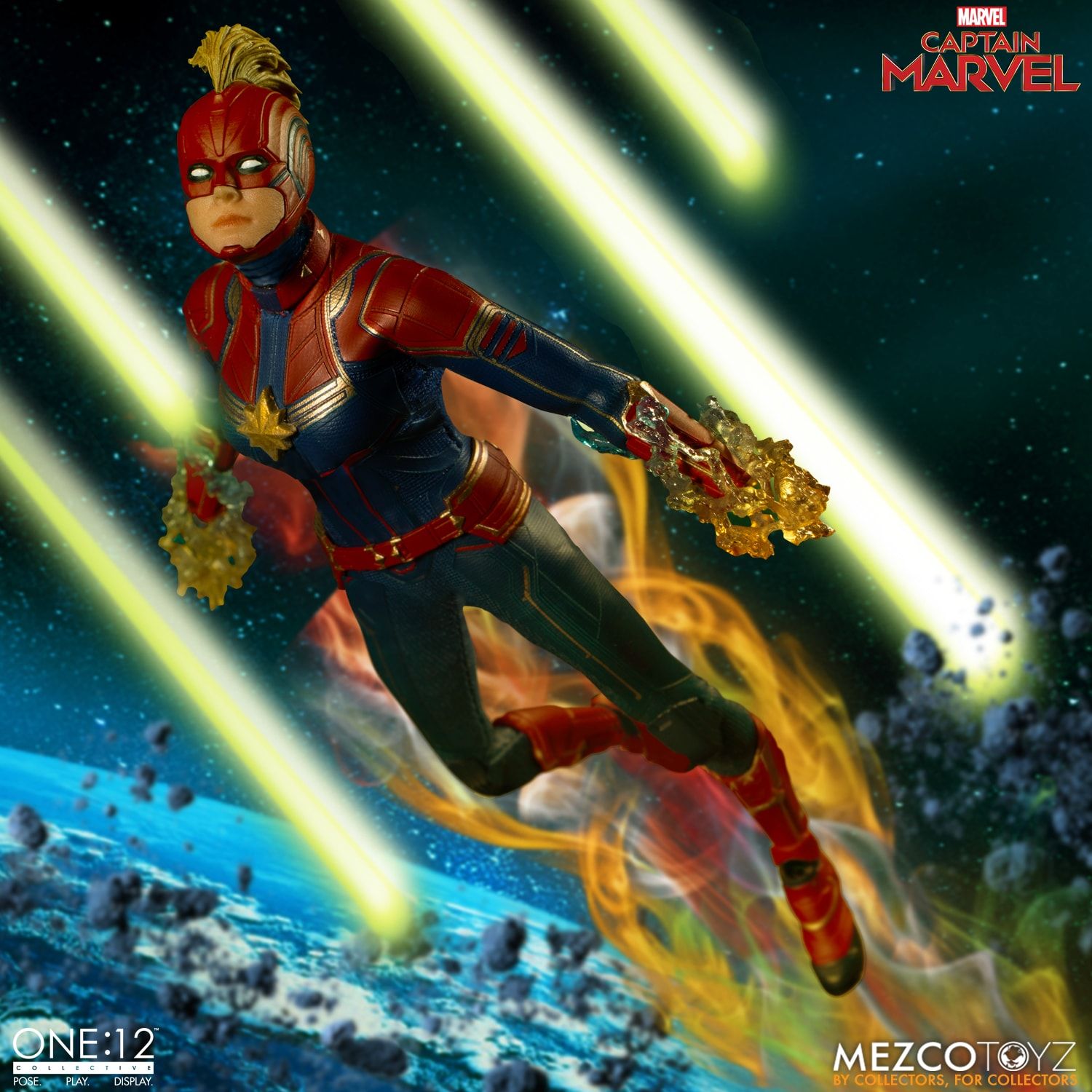 Mezco Toyz One:12 Collective Marvel Comics Captain Marvel 1/12 Scale Action Figure - Premium Collectible Toy for Marvel Fans, Perfect for Display & Superhero Role Play