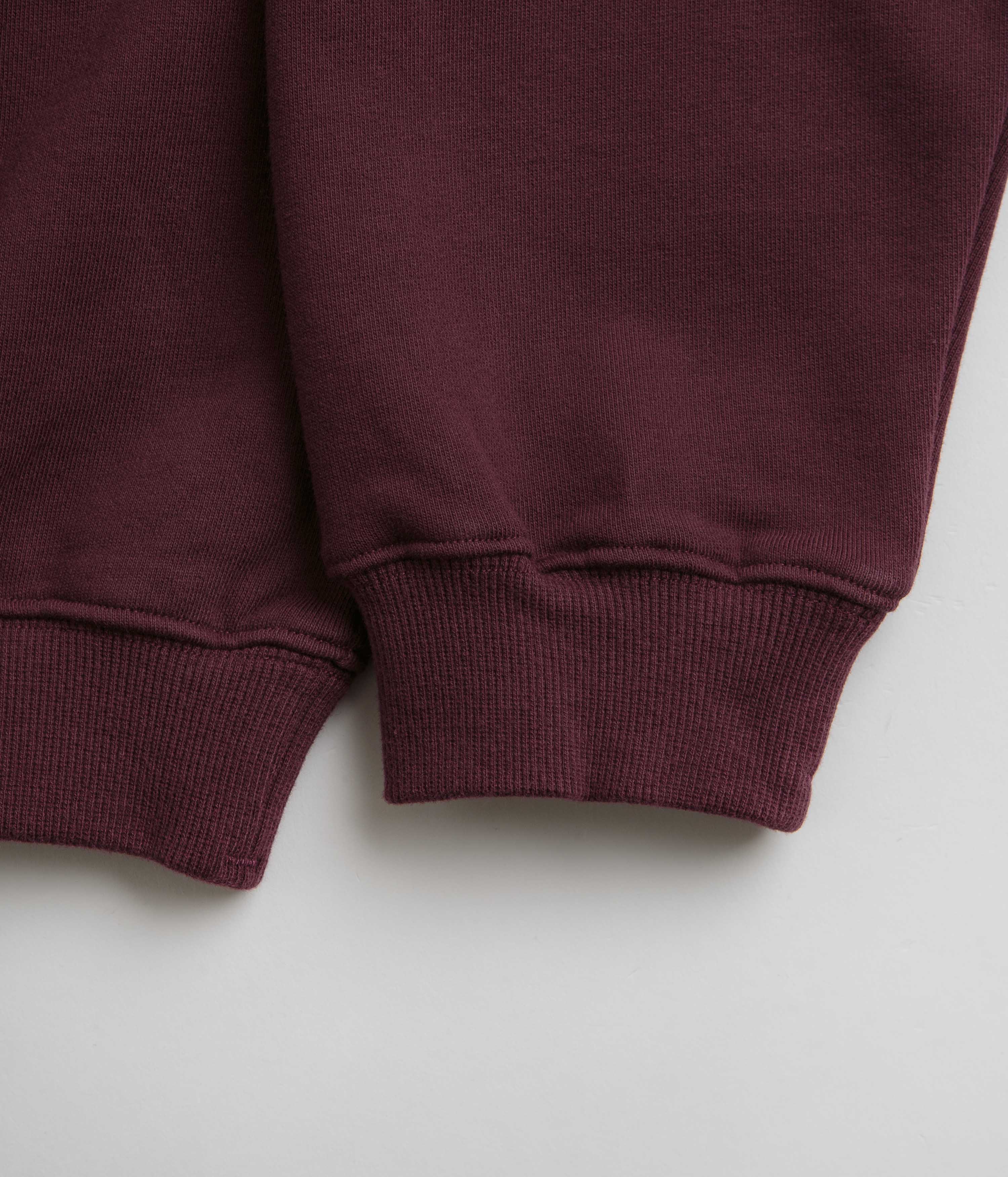 Vintage Bronze 56K Old E Circle Crewneck Sweatshirt - Burgundy Red Unisex Pullover for Casual Wear & Street Style