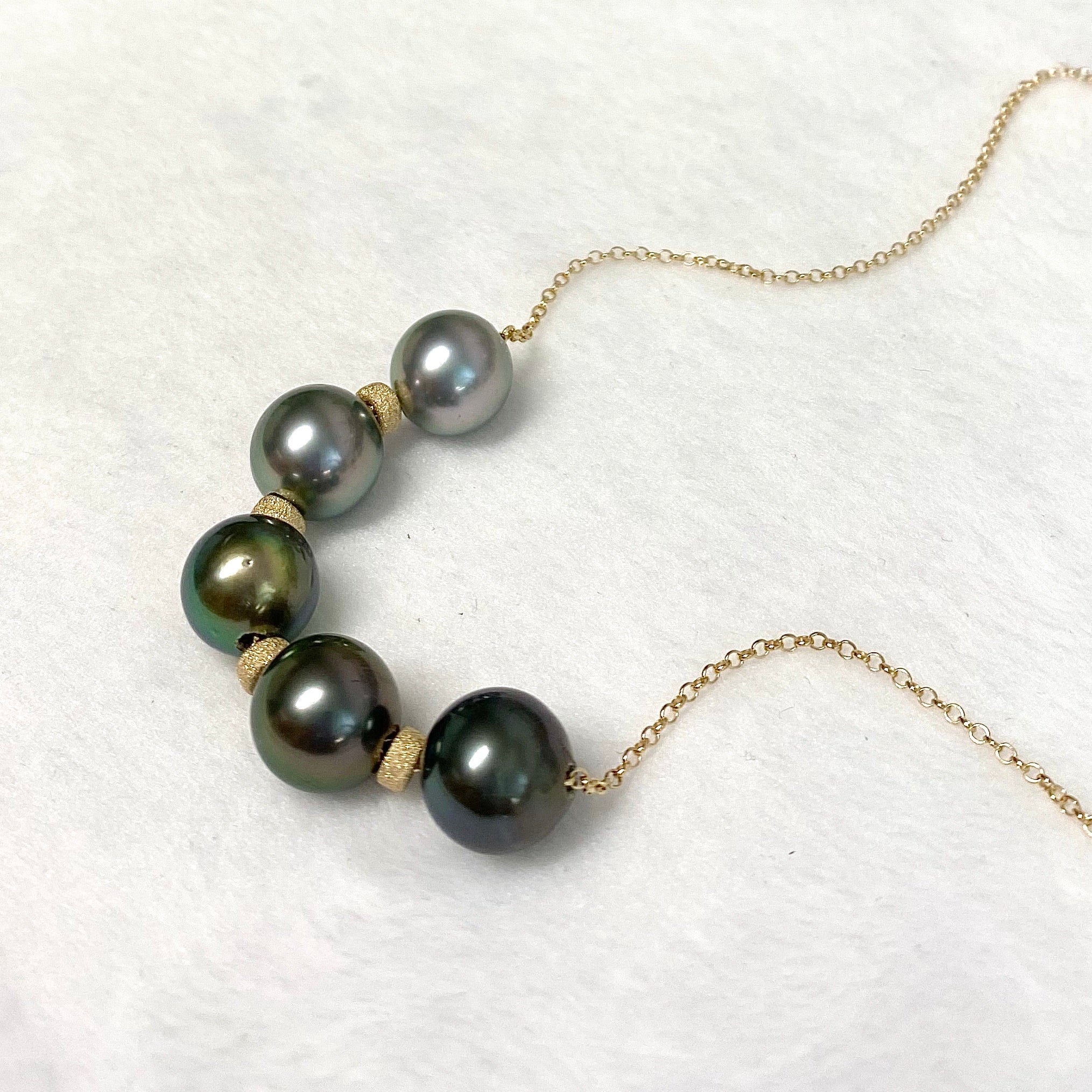 5 Tahitian Pearl Necklace - Genuine Black Pearls Jewelry for Women - Perfect for Weddings, Parties & Special Occasions