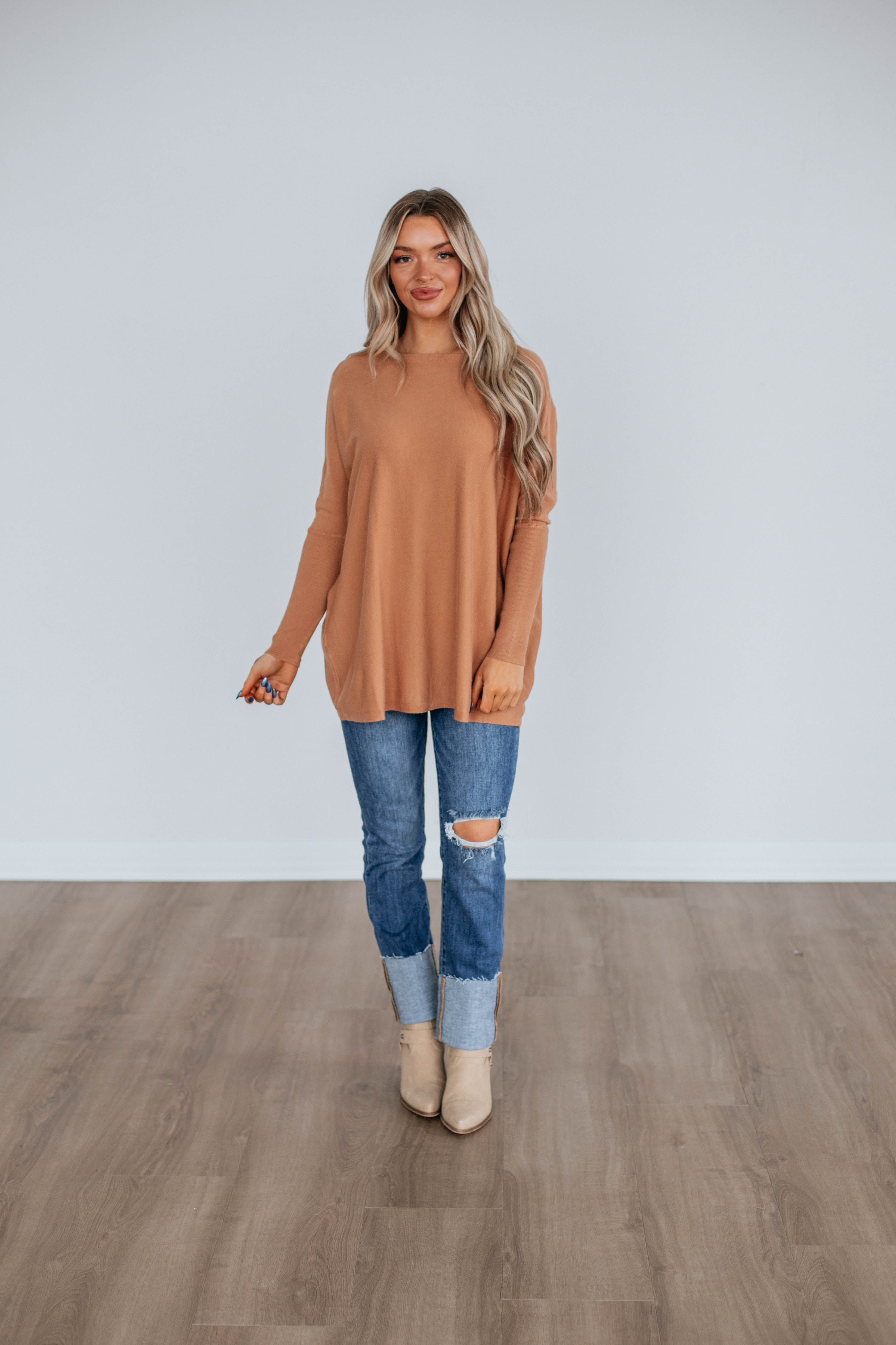 Edella Women's Cozy Knit Sweater - Soft & Warm Pullover for Fall & Winter - Perfect for Casual Outfits, Office Wear & Holiday Gatherings