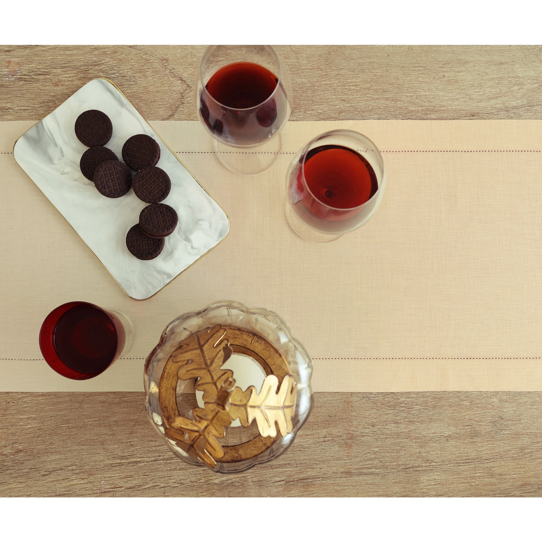 Elegant Classic Hemstitch Table Runner - Premium Linen Dining Decor for Weddings, Parties & Home Styling