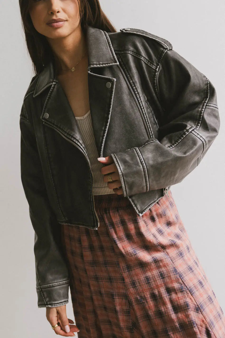Vegan Moto Jacket for Women - Faux Leather Biker Jacket - Stylish & Cruelty-Free Outerwear - Perfect for Motorcycle Rides, Casual Outfits & Night Out