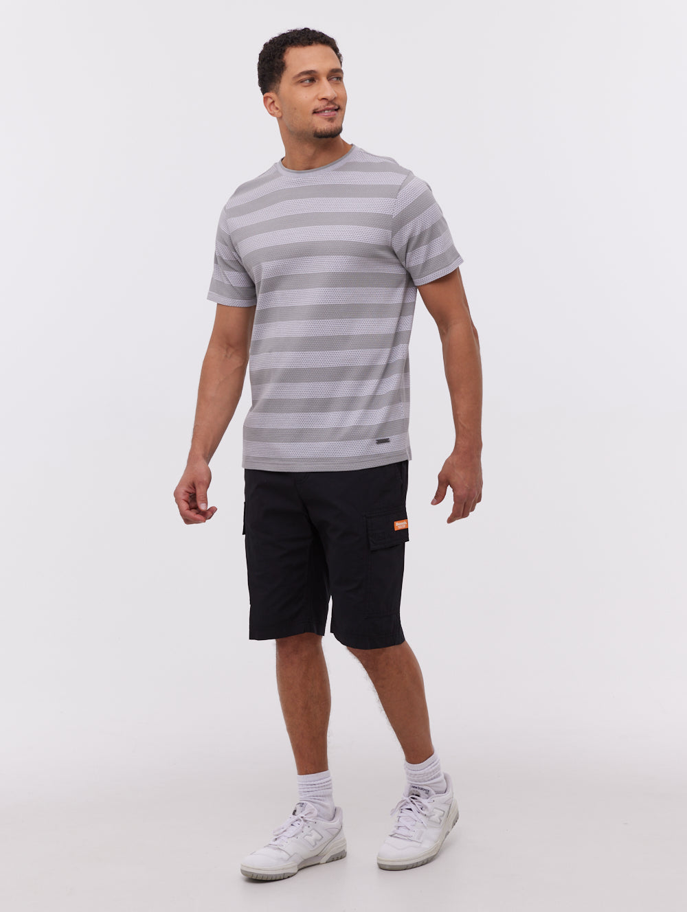 Detoca Men's Cargo Shorts with Multiple Pockets - Durable & Comfortable Outdoor Work Shorts for Hiking, Camping, and Casual Wear