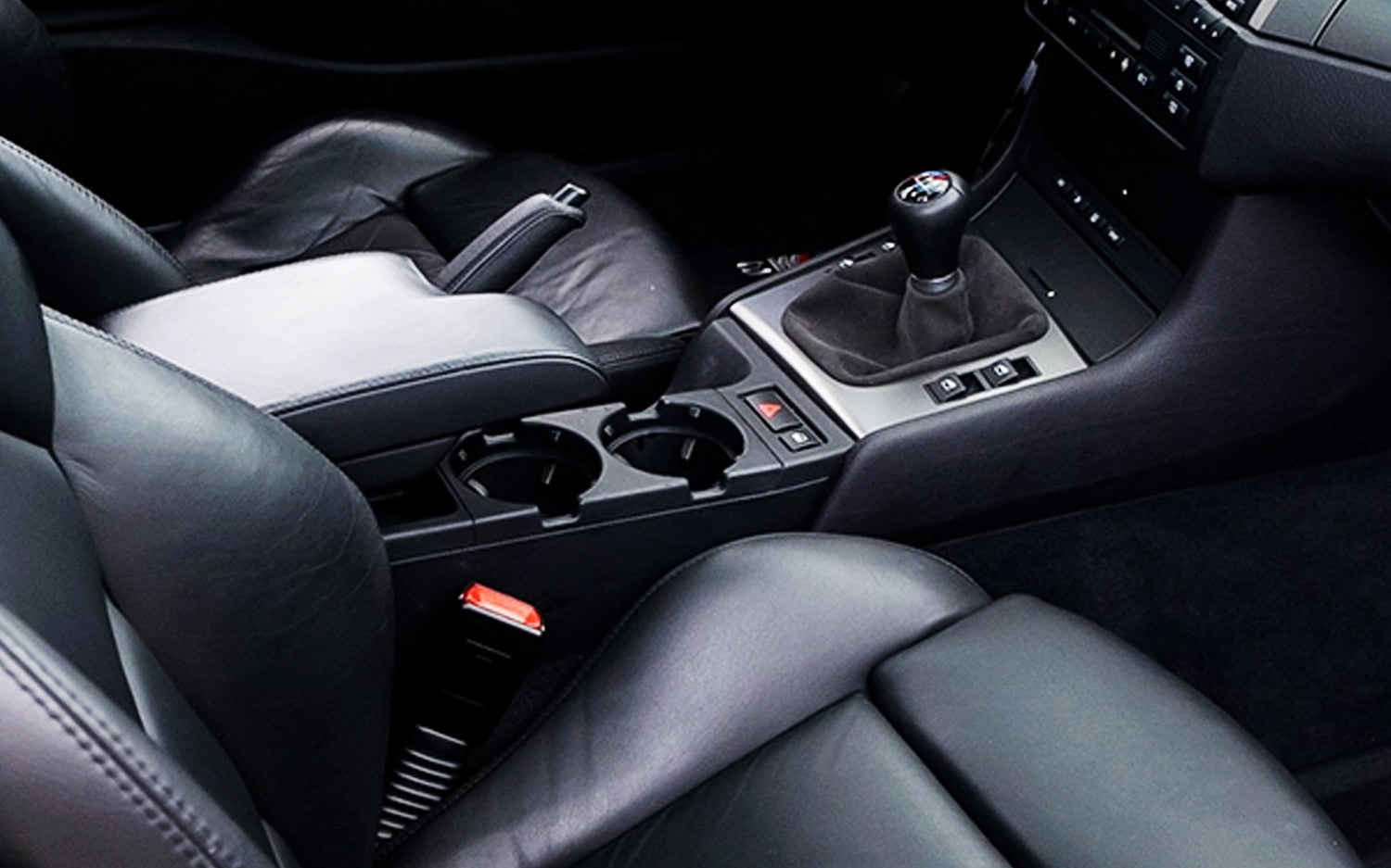 2-Piece Black Non-Slip Cup Holder and Armrest Coin Tray for BMW E46 3 Series - Perfect for Drinks, Change Storage & Car Organization Accessories