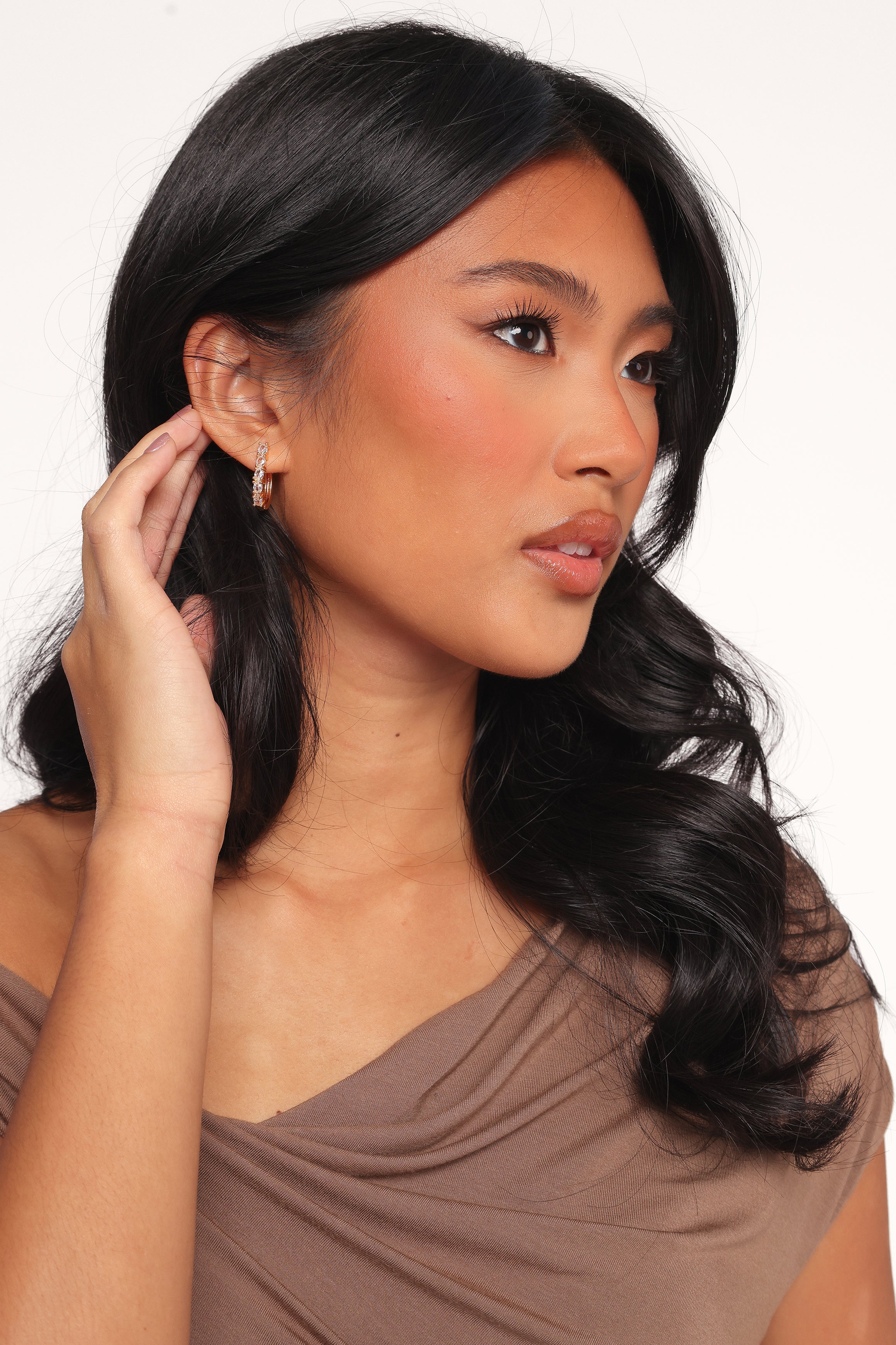 Bianca Gold Earrings for Women - Elegant Hoop Earrings for Everyday Wear, Parties & Special Occasions