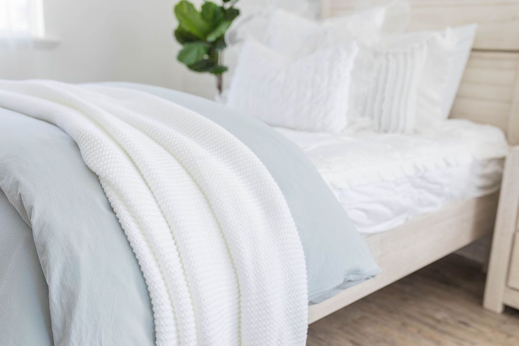 Harper Duvet Cover Set - Soft & Breathable Bedding - Queen/King Size - Modern Home Decor for Cozy Bedroom & Guest Room