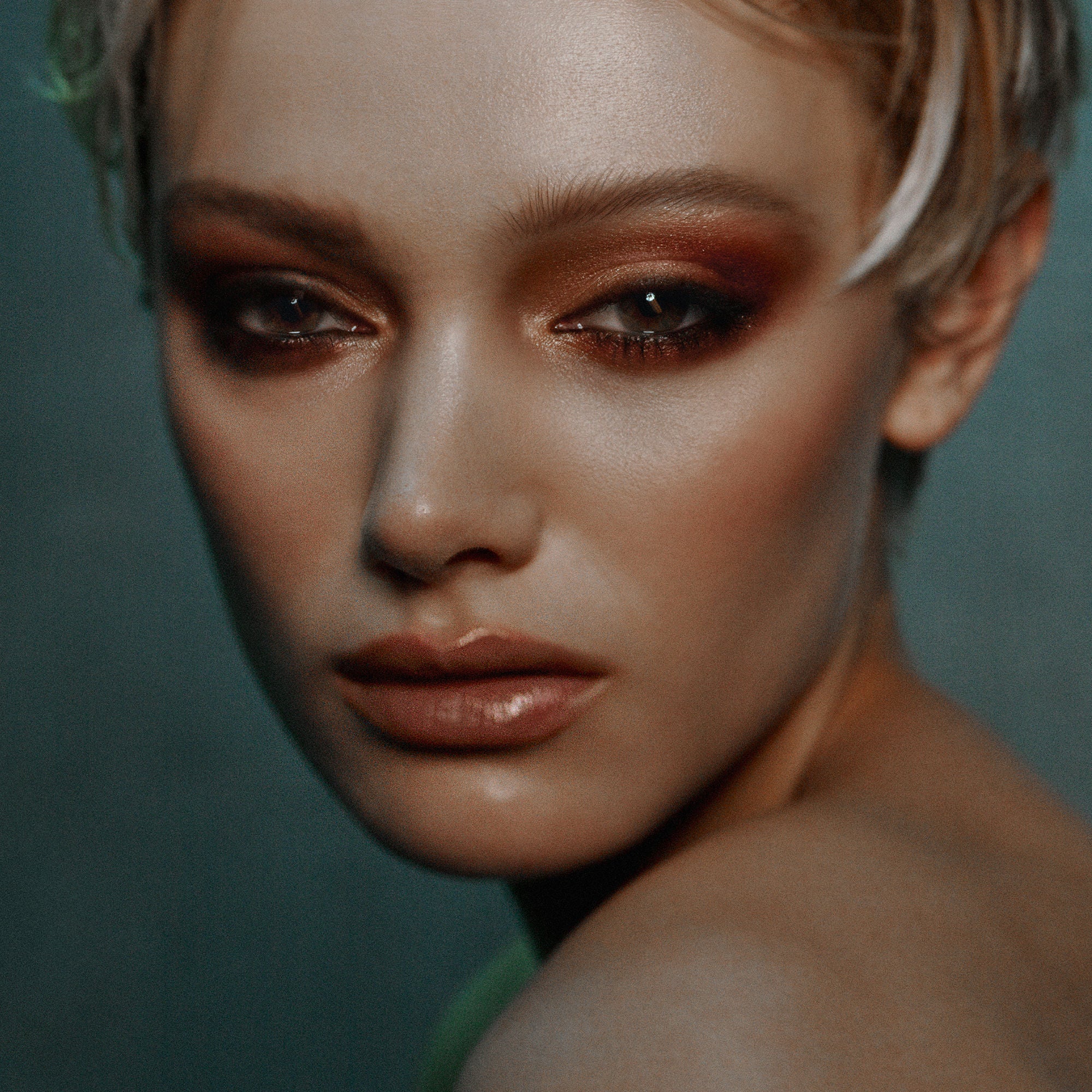 Best 4-Color Eyeshadow Palette for Stunning Eye Makeup - Perfect for Day & Night Looks | Vegan & Cruelty-Free