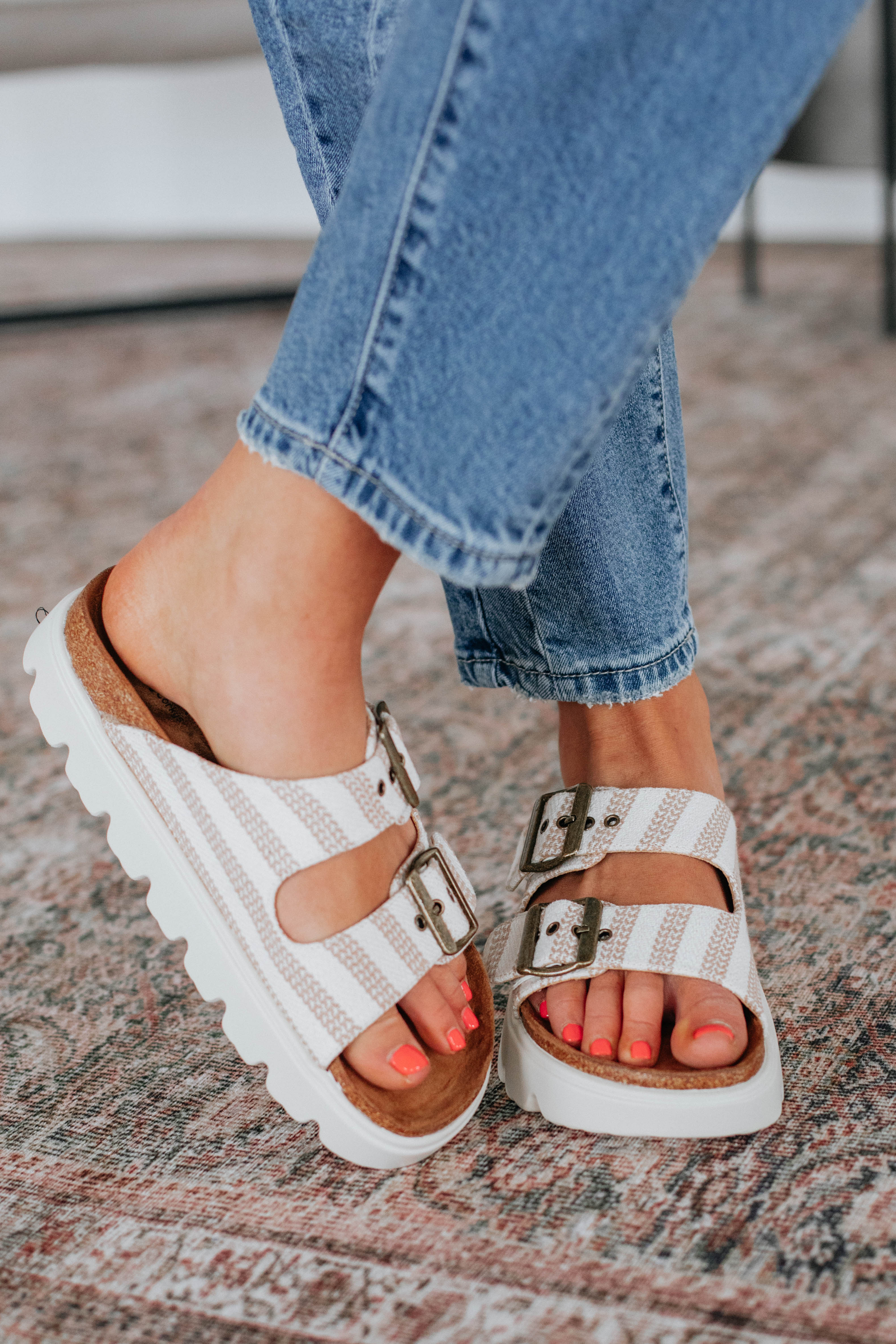 Envied Attitude Women's Comfortable Sandals in Cream - Perfect for Beach Vacations & Summer Outfits