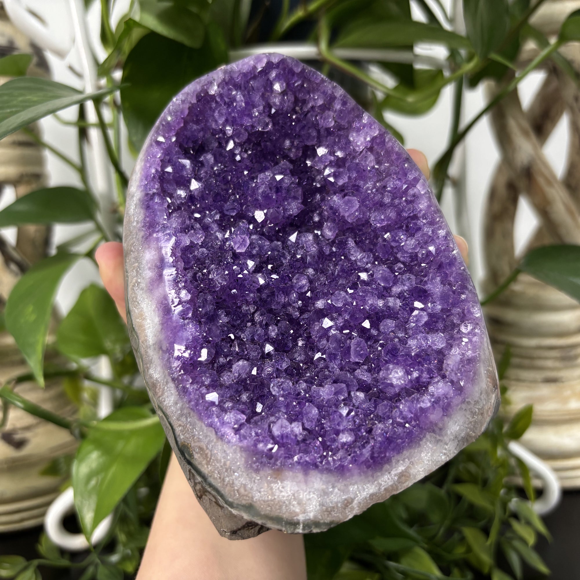Natural Amethyst Crystal Geode - Healing Gemstone for Home Décor, Meditation & Spiritual Healing | Energy Work, Chakra Balancing & Stress Relief | Perfect for Yoga Spaces, Offices & Gift Giving