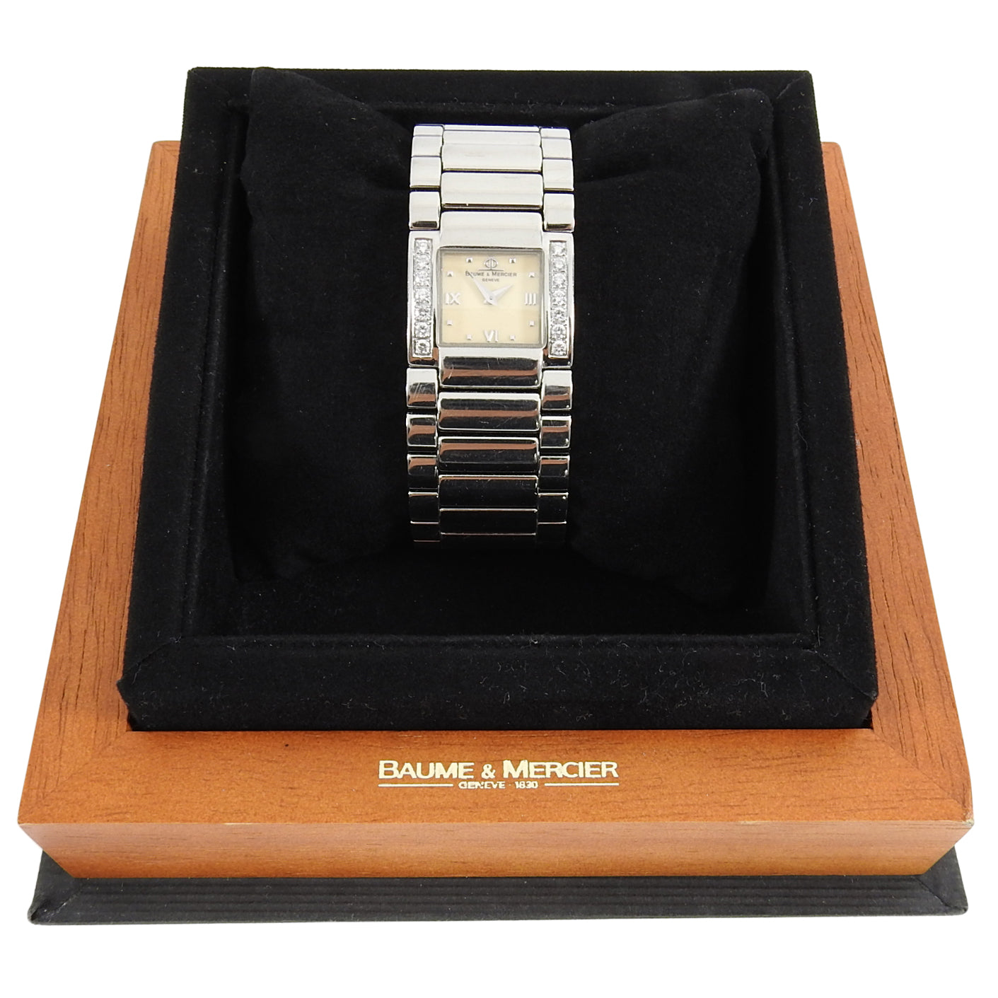 Baume & Mercier Catwalk Stainless Steel Diamond Watch for Women - Luxury Swiss Timepiece for Business, Parties & Special Occasions
