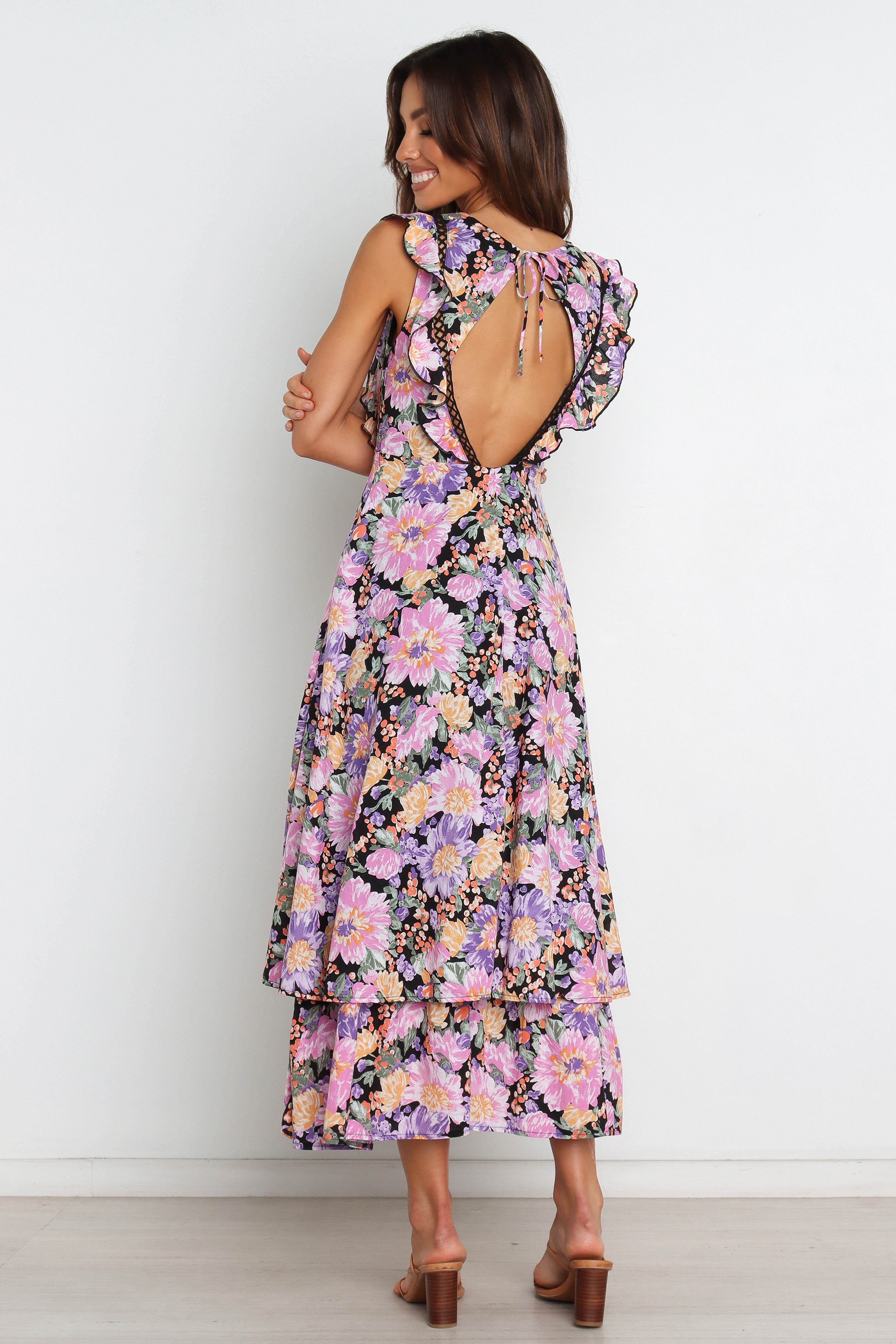 Delvita Women's Black Dress - Elegant & Comfortable for Casual Wear, Office, Parties & Special Occasions