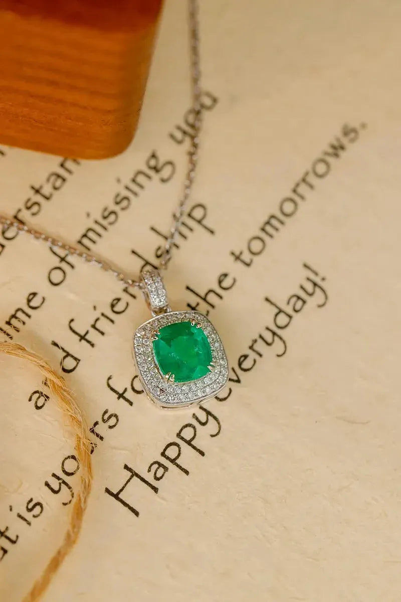 18K White Gold Diamond & Natural Emerald Pendant Necklace for Women - Luxury Elegant Wedding Jewelry Gift for Brides, Anniversary & Special Occasions