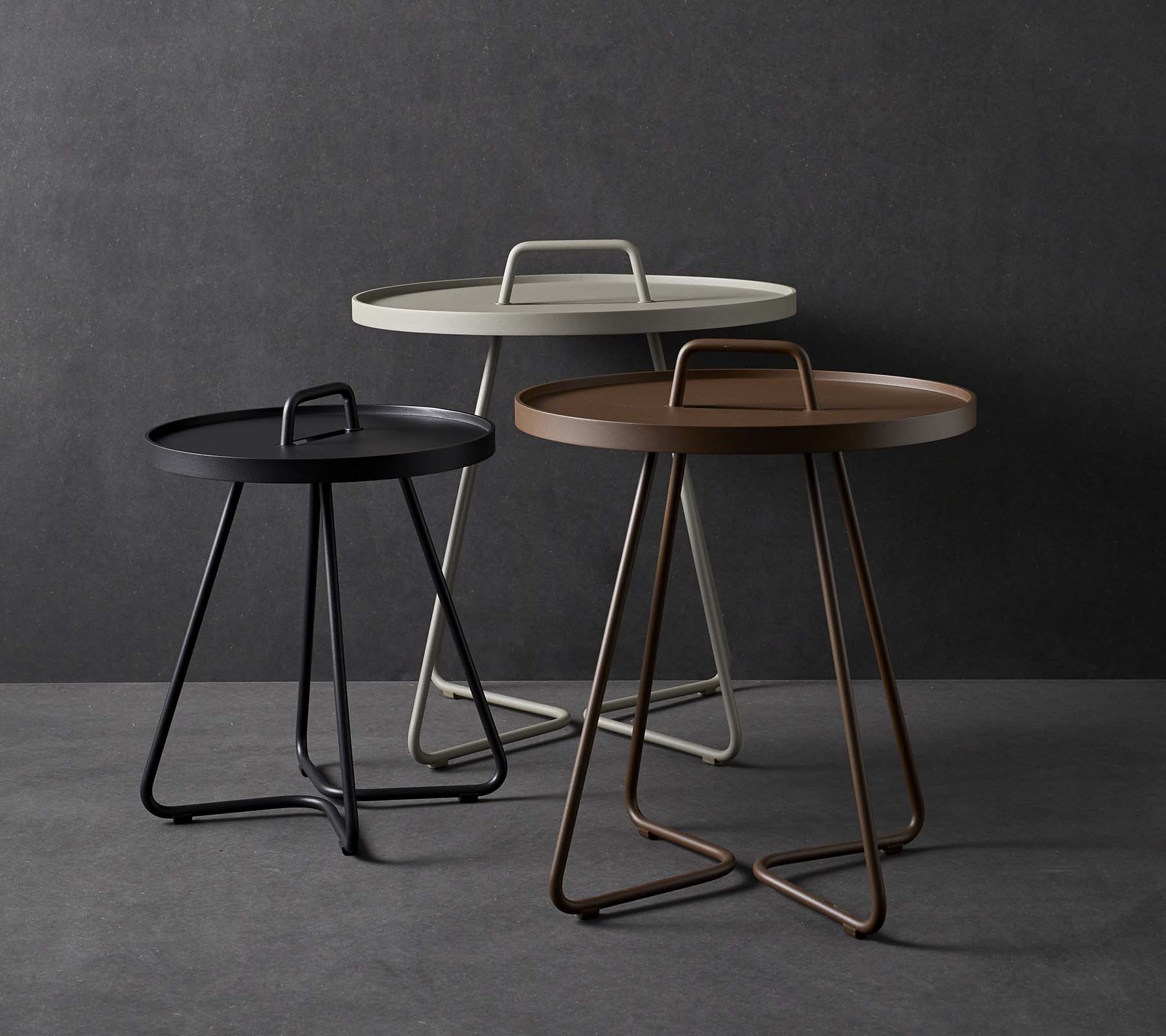Portable Side Table with Large Surface - Perfect for Outdoor Picnics, Camping, and Home Use