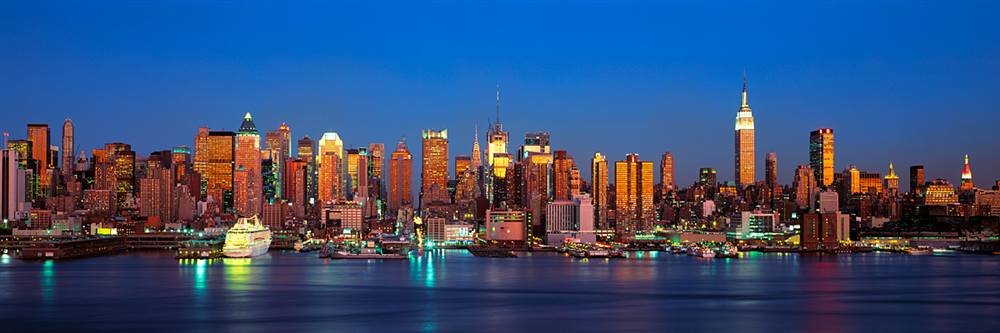 Peel & Stick Wall Mural - New York City Evening Skyline Decal (48x16 Inches) | Self-Adhesive Removable Wallpaper for Bedroom, Living Room & Office Decor