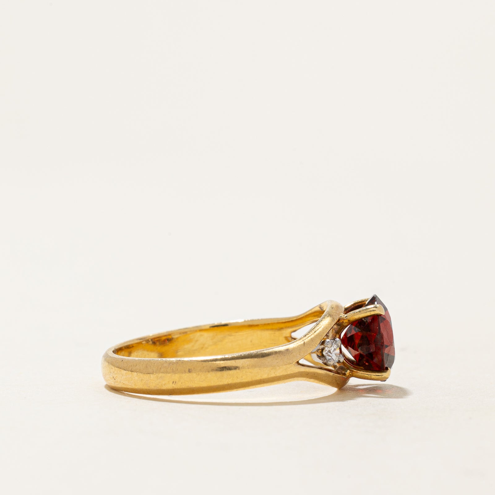 2.20ct Garnet & Diamond Tapered Ring - 0.08ctw Genuine Gemstone Jewelry - Size 9.5 - Elegant Wedding, Anniversary & Gift for Her - Perfect for Evening Parties & Special Occasions