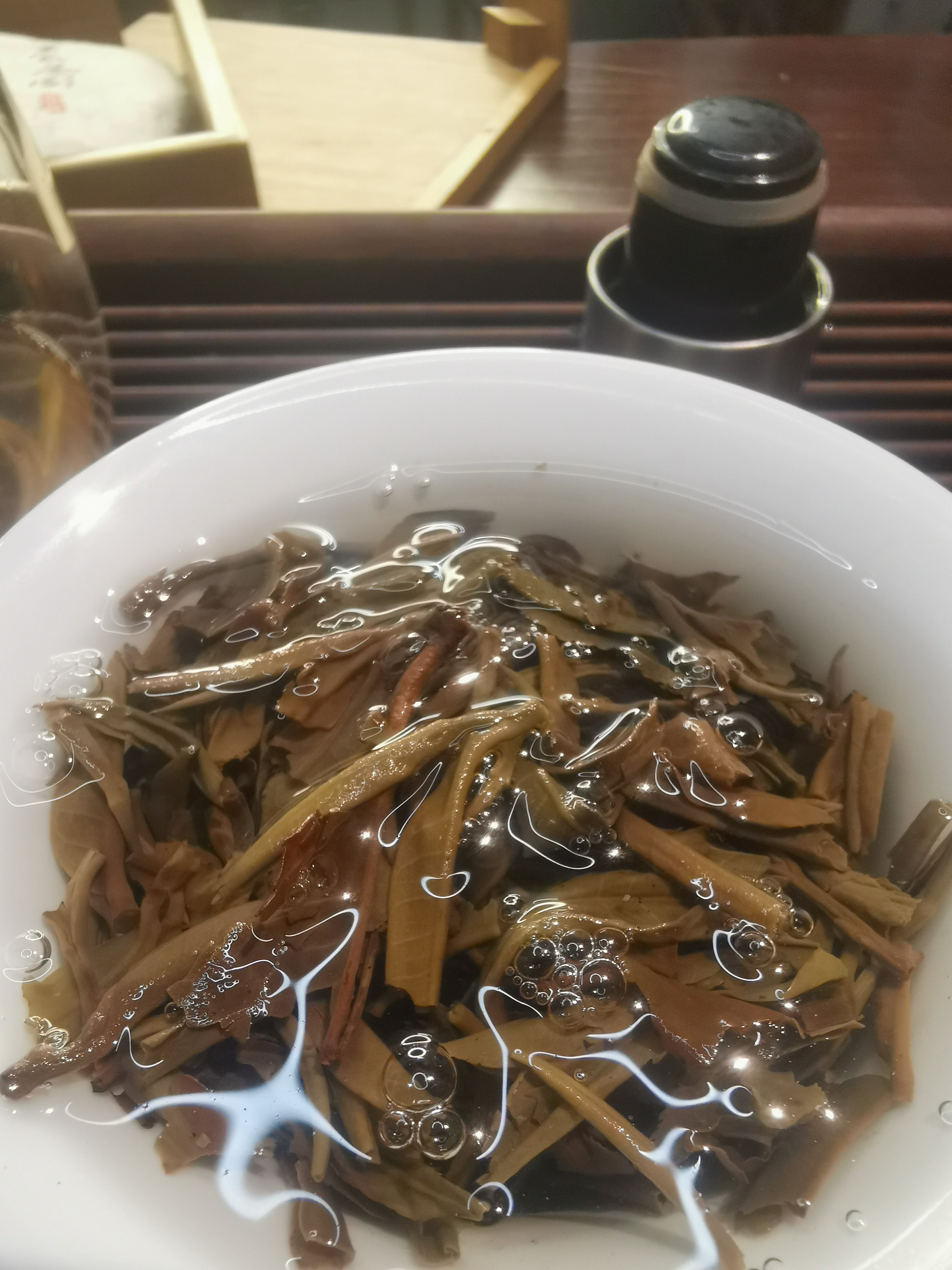 Premium 2014 Mansong Ancient Tree Raw PuErh Tea (Yibang) - Limited Edition Imperial-Grade Loose Leaf Tea for Gifting, Collecting & Daily Brewing | Perfect for Tea Ceremonies, Relaxation & Health Benefits