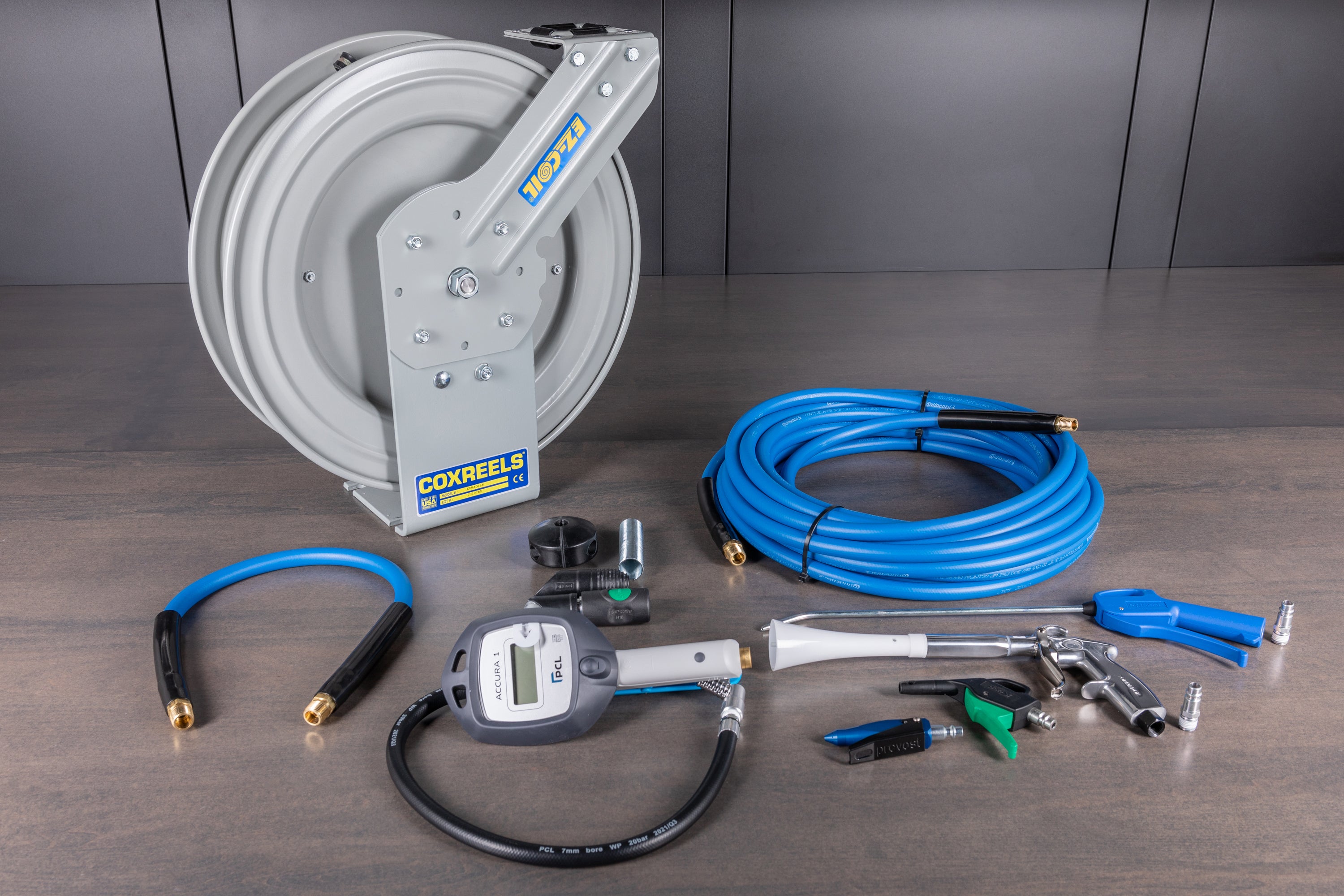 Heavy Duty Compressed Air Hose Reel Kit with 50ft Retractable Hose - Perfect for Garage, Workshop & Industrial Air Tool Use