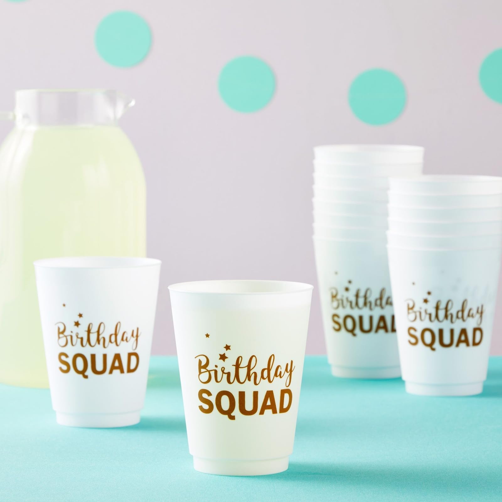 BLUE PANDA 16 Pack Reusable Happy Birthday Party Cups - 16oz Plastic Tumblers for Women & Adults (White) - Perfect for Birthday Celebrations, Bridal Showers & Girls Night Out