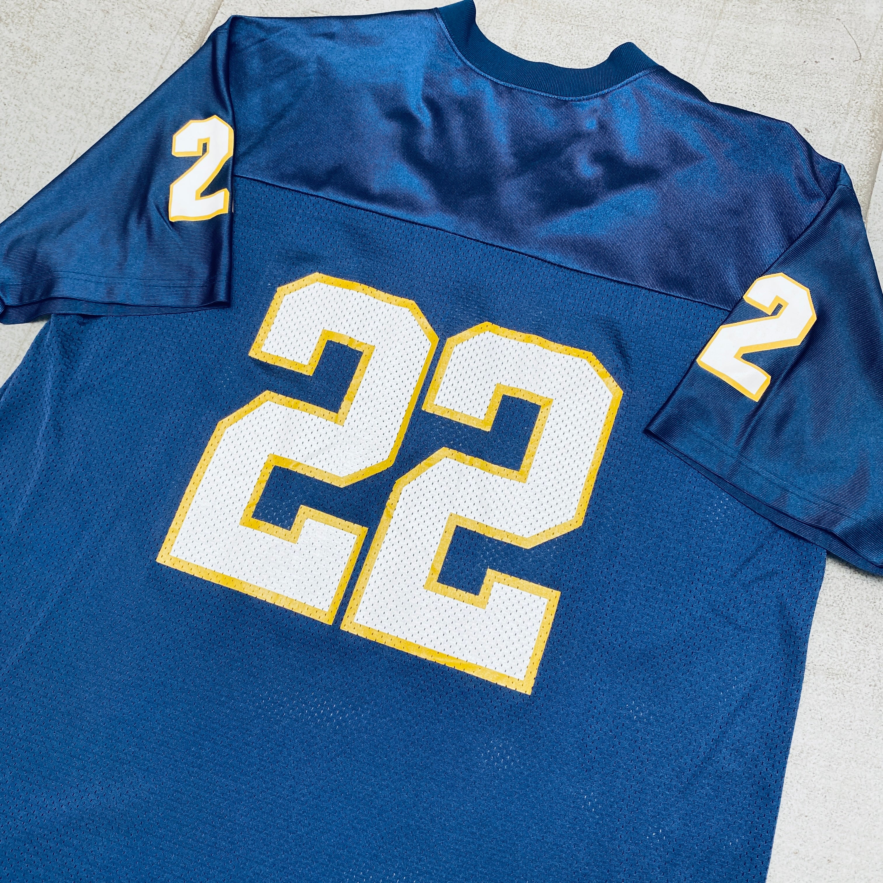 Official Adidas Notre Dame Fighting Irish #22 Replica Jersey - XL Size for Men | Perfect for Game Day, Tailgating & College Football Fan Gear