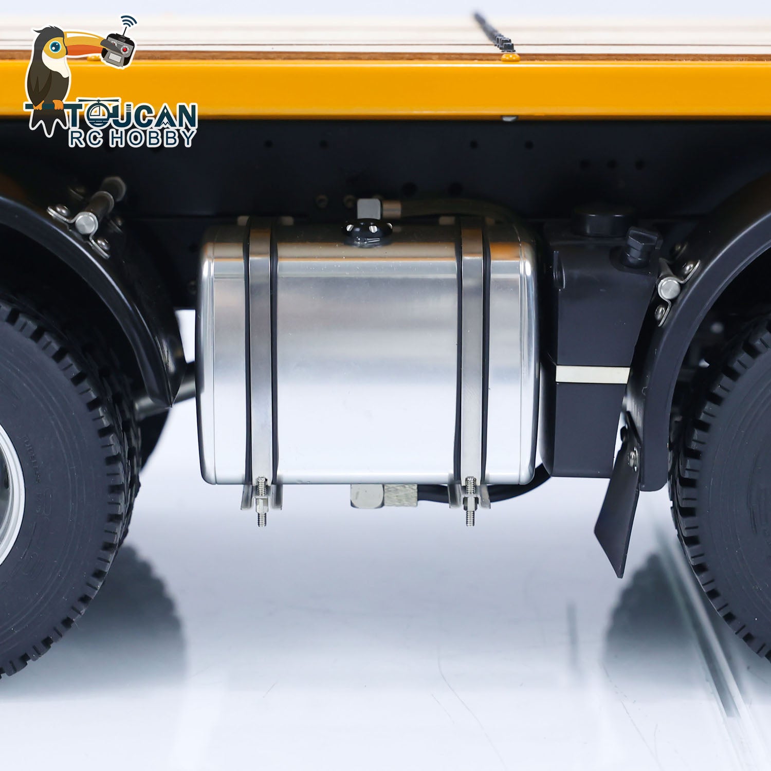 1/14 Scale 8x4 Metal RC Hydraulic Wrecker Truck - Remote Control Rescue Vehicle Toy Car with Realistic Simulation | Perfect Gift for Kids & Adults | Ready-to-Run (PNP) | Ideal for Indoor Play, Outdoor Adventures & RC Hobby Collections