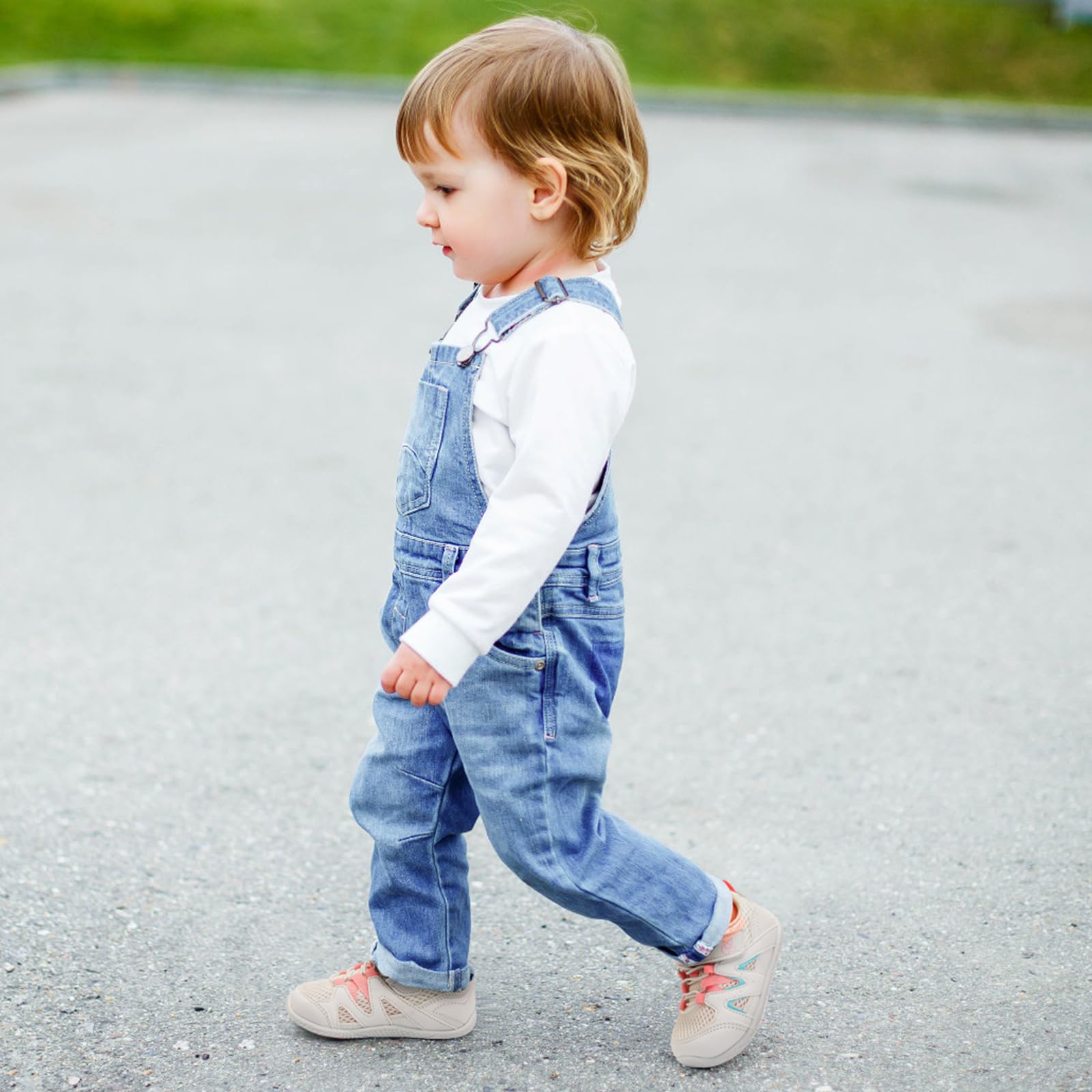 **LeIsfIt Baby Walking Shoes for Boys & Girls - Non-Slip Toddler Sneakers with Breathable Design - First Walkers & Crib Shoes for Infants - Perfect for Indoor Play, Outdoor Adventures & First Steps**