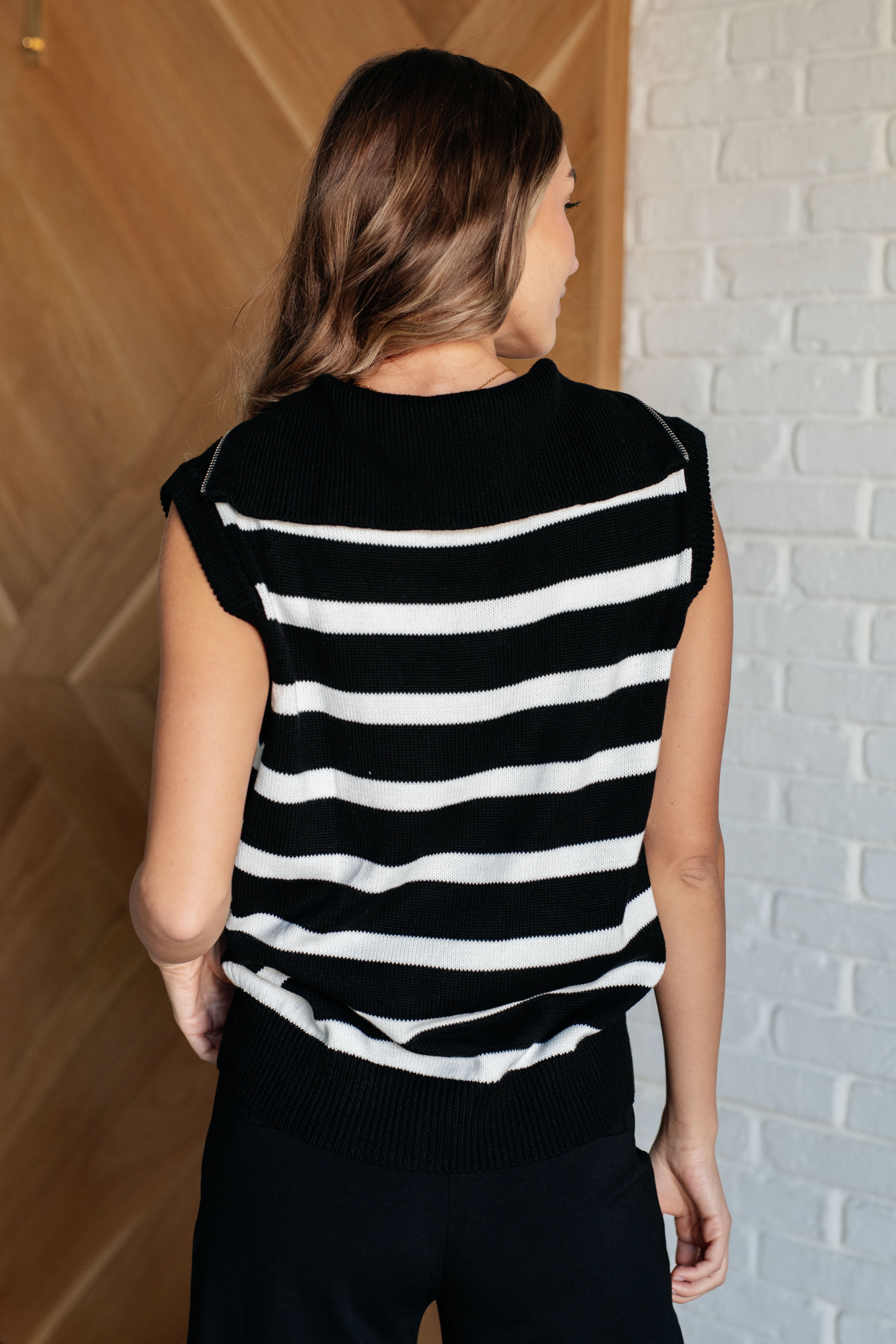 Attached at the Hip Women's 1/4 Zip Sleeveless Sweater - Lightweight Pullover for Layering, Casual Wear & Outdoor Activities