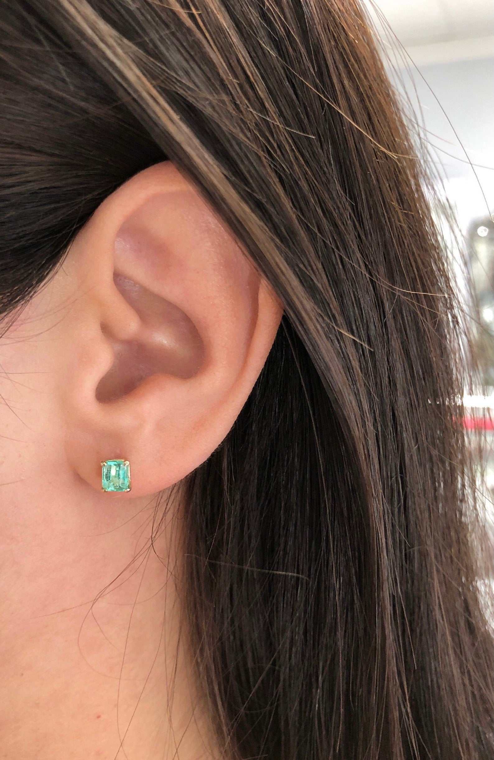 1.20tcw Classic Chic Bright Green Emerald Solitaire Stud Earrings in 14K Gold - Perfect for Weddings, Parties & Everyday Elegance