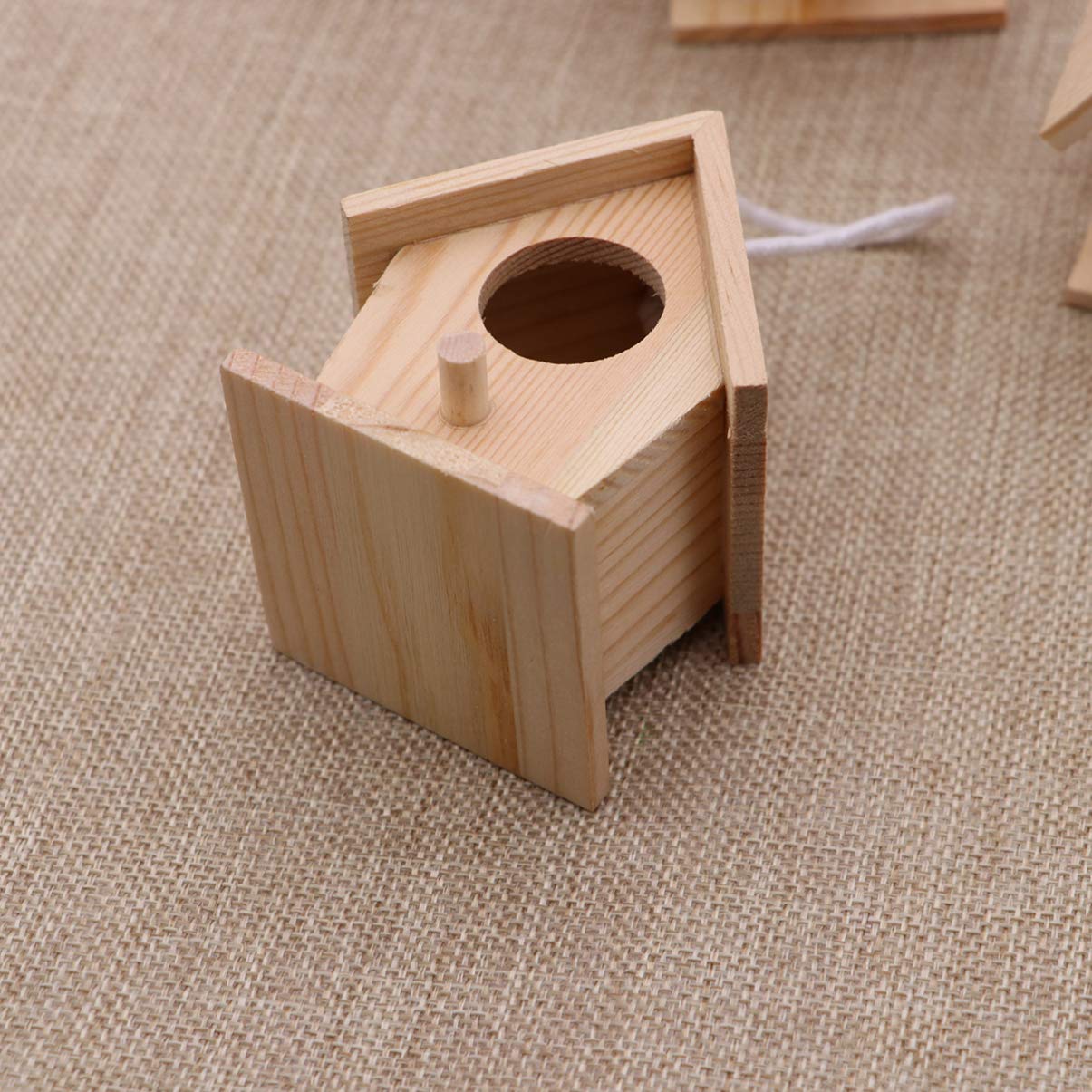 EXCEART Mini Hanging Bird House - Wooden Log Cabin Decor for Parrots, Crafts & Kids Room | Outdoor Garden Ornament, DIY Home Decoration, Unique Gift Idea for Bird Lovers